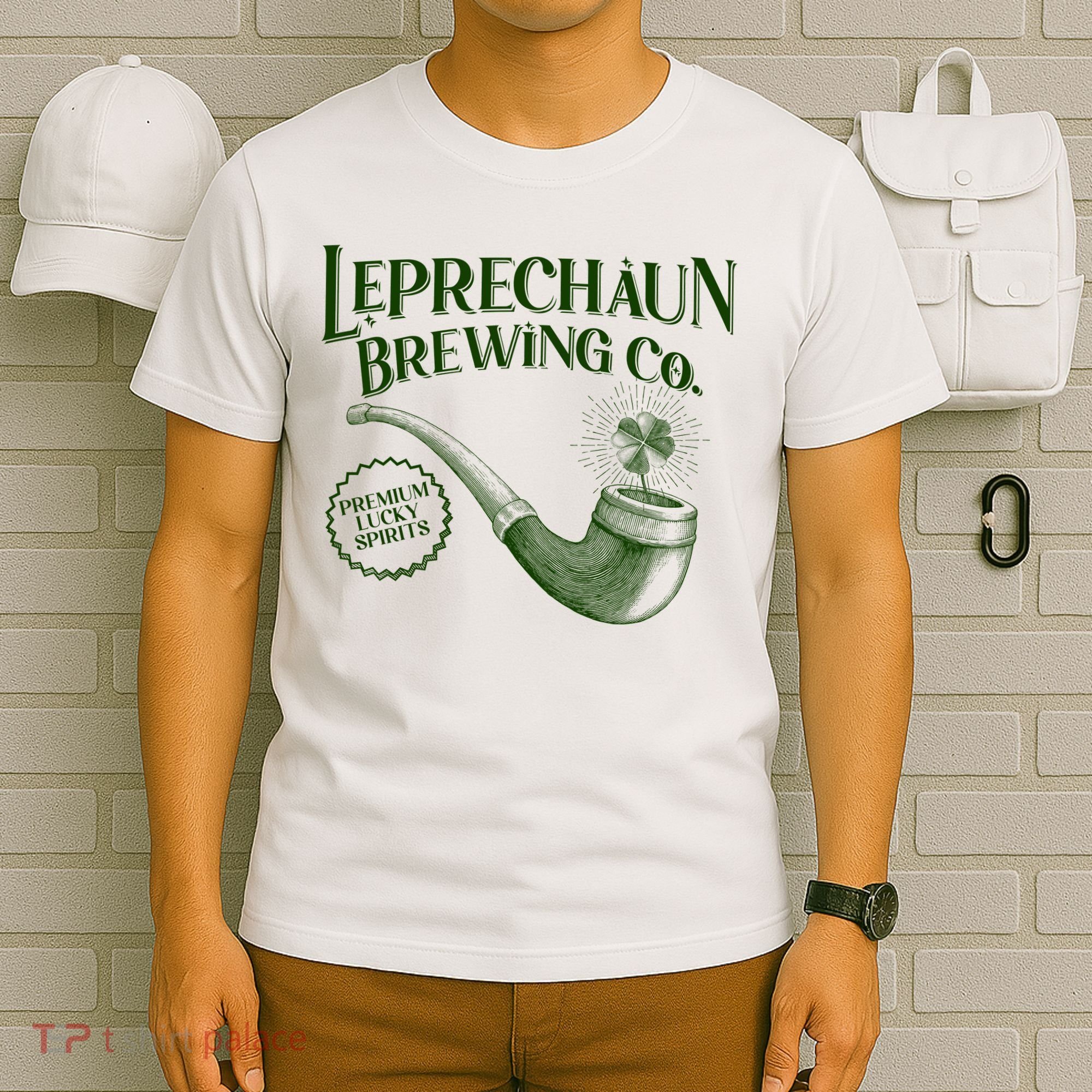 Vintage St Patrick's Day Leprechaun Brewing Co Premium Lucky Spirits T-Shirt