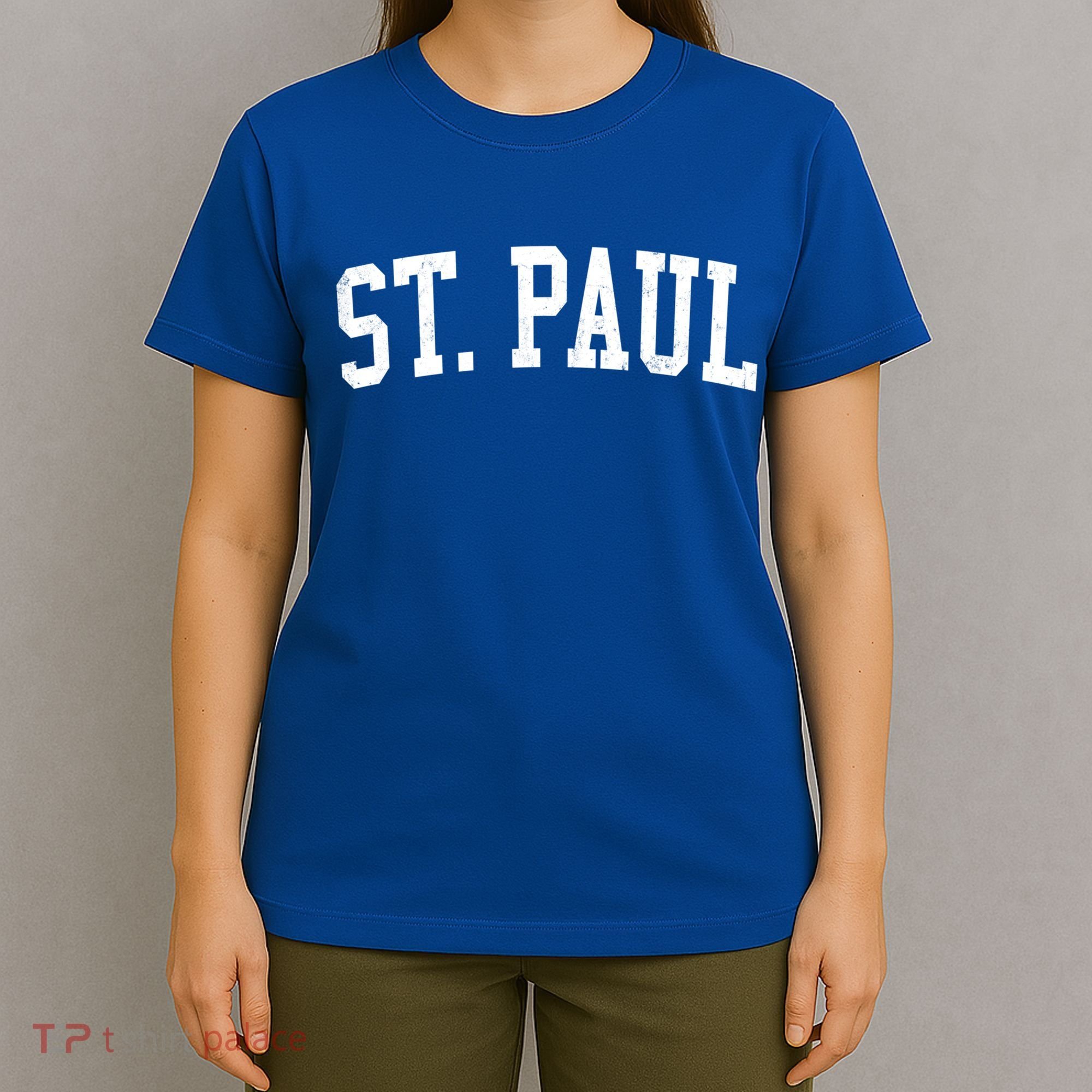 Vintage St Paul Mn Distressed Black Varsity Style Cool Gift T-Shirt