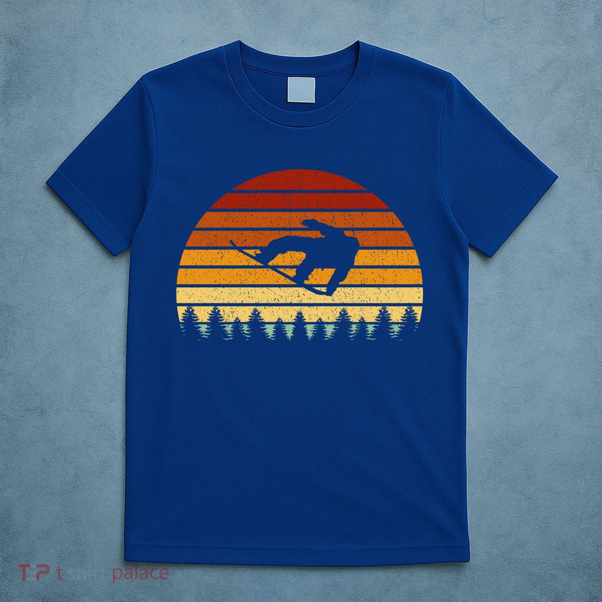 Vintage Sunset Snowboarding Gift For Snowboarders Great Gift T-Shirt