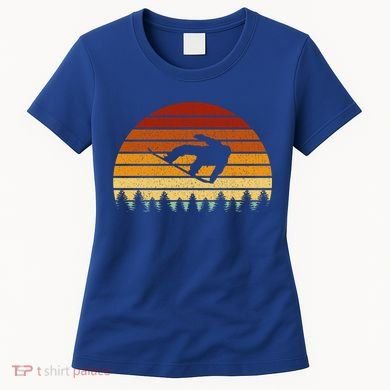 Vintage Sunset Snowboarding Gift For Snowboarders  Women's T-Shirt