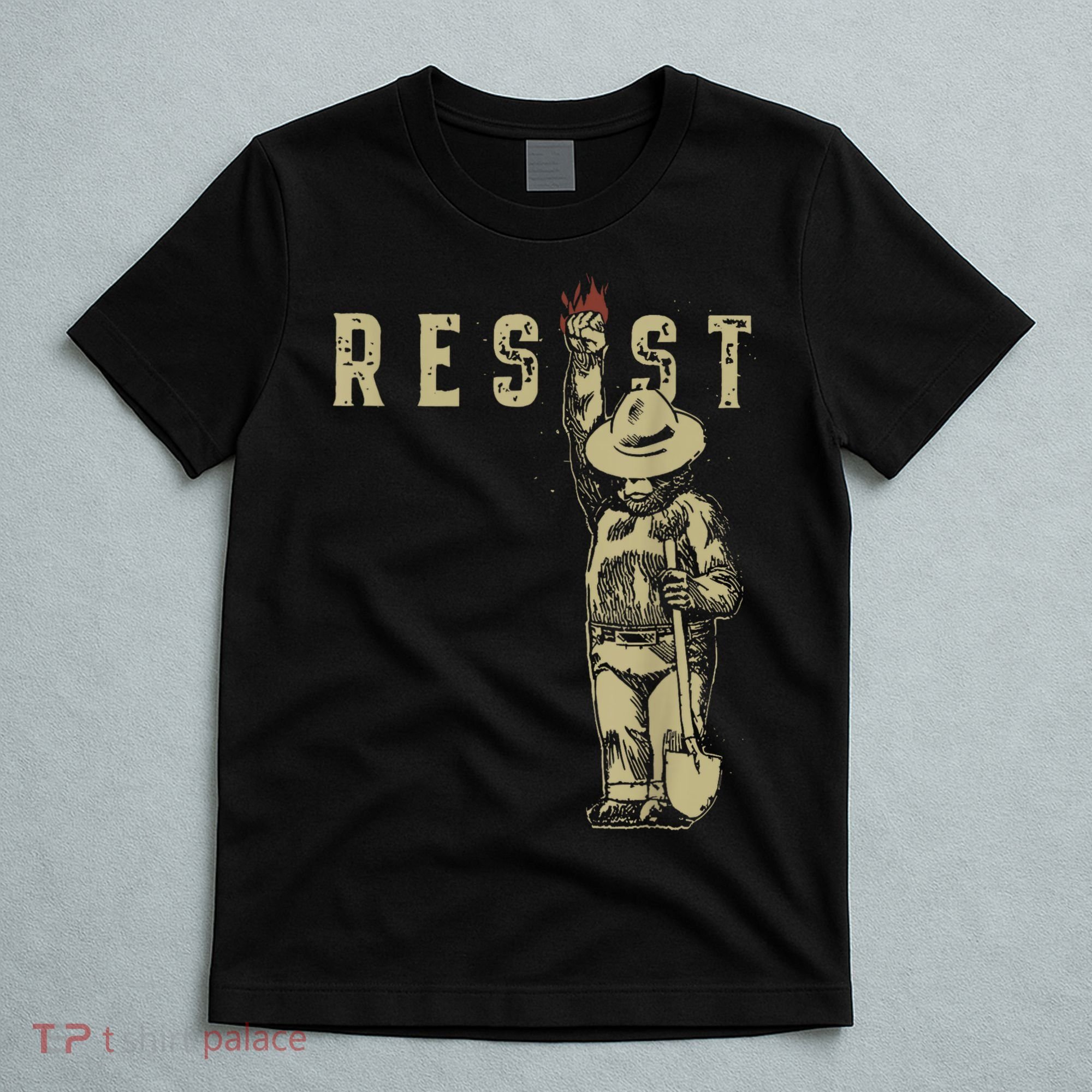 Vintage The Resist Bear T-Shirt