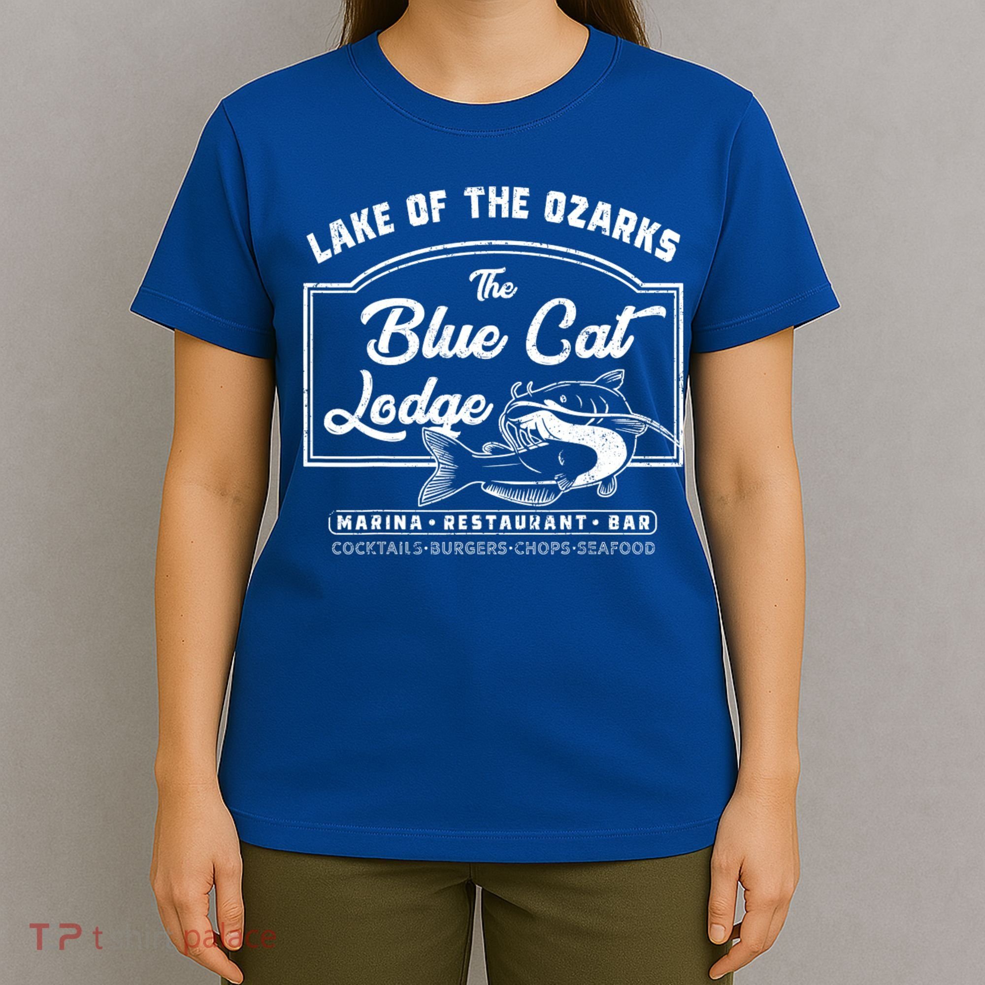 Vintage The Blue Cat Lodge Lake Of The Ozarks T-Shirt