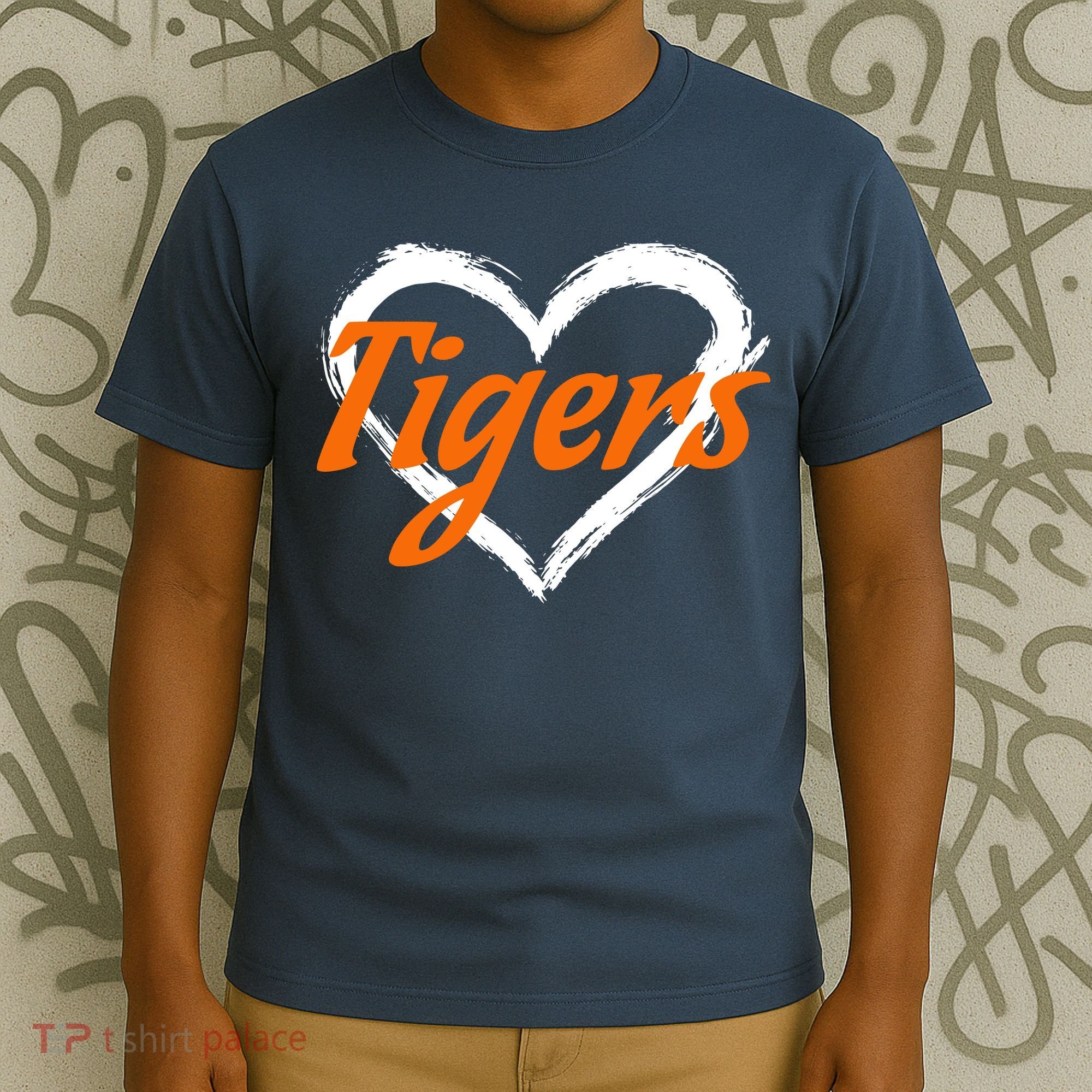 Vintage Tigers Throwback Retro T-Shirt