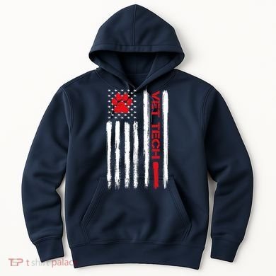 Vet Tech Veterinary Technician American Flag Paw Print Gift Hoodie