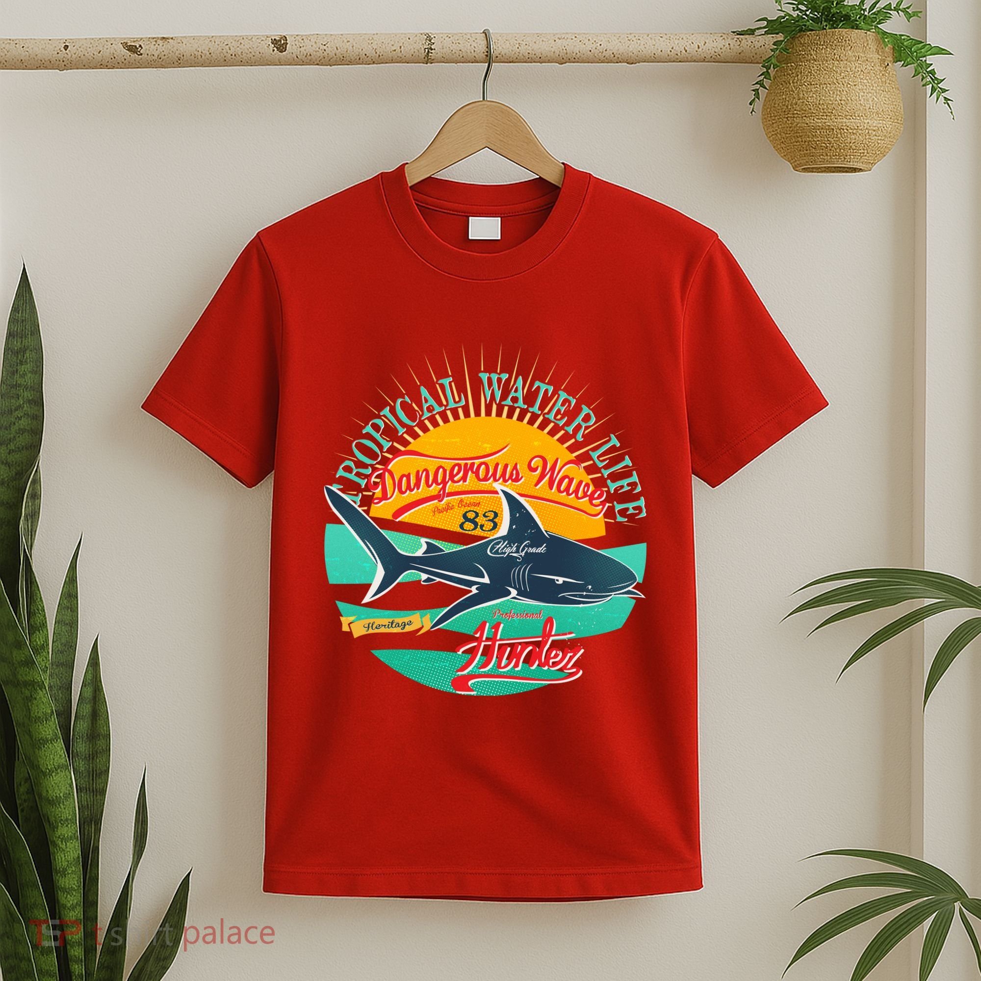 Vintage Tropical Water Life Dangerous Wave Hunter Shark T-Shirt