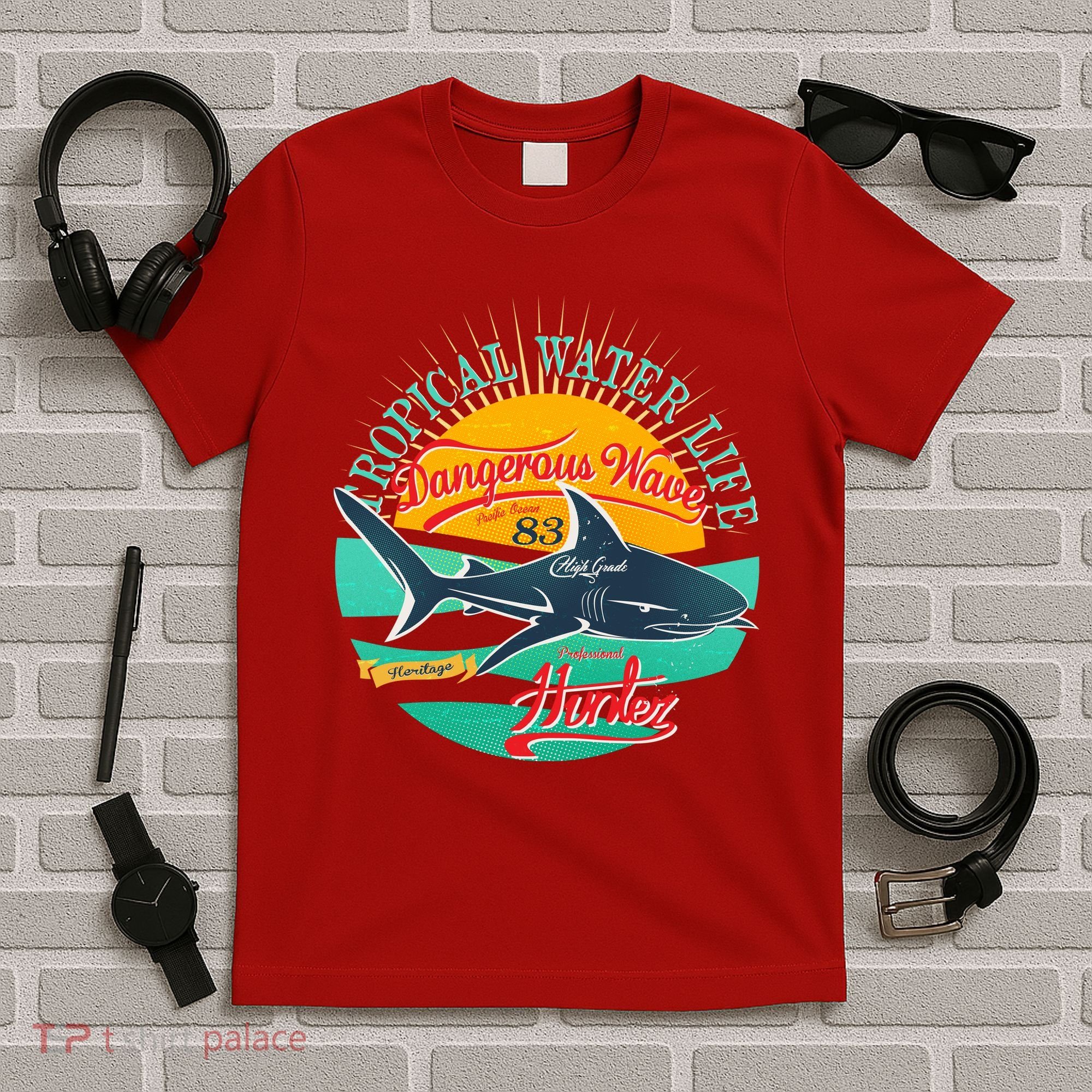 Vintage Tropical Water Life Dangerous Wave Hunter Shark T-Shirt