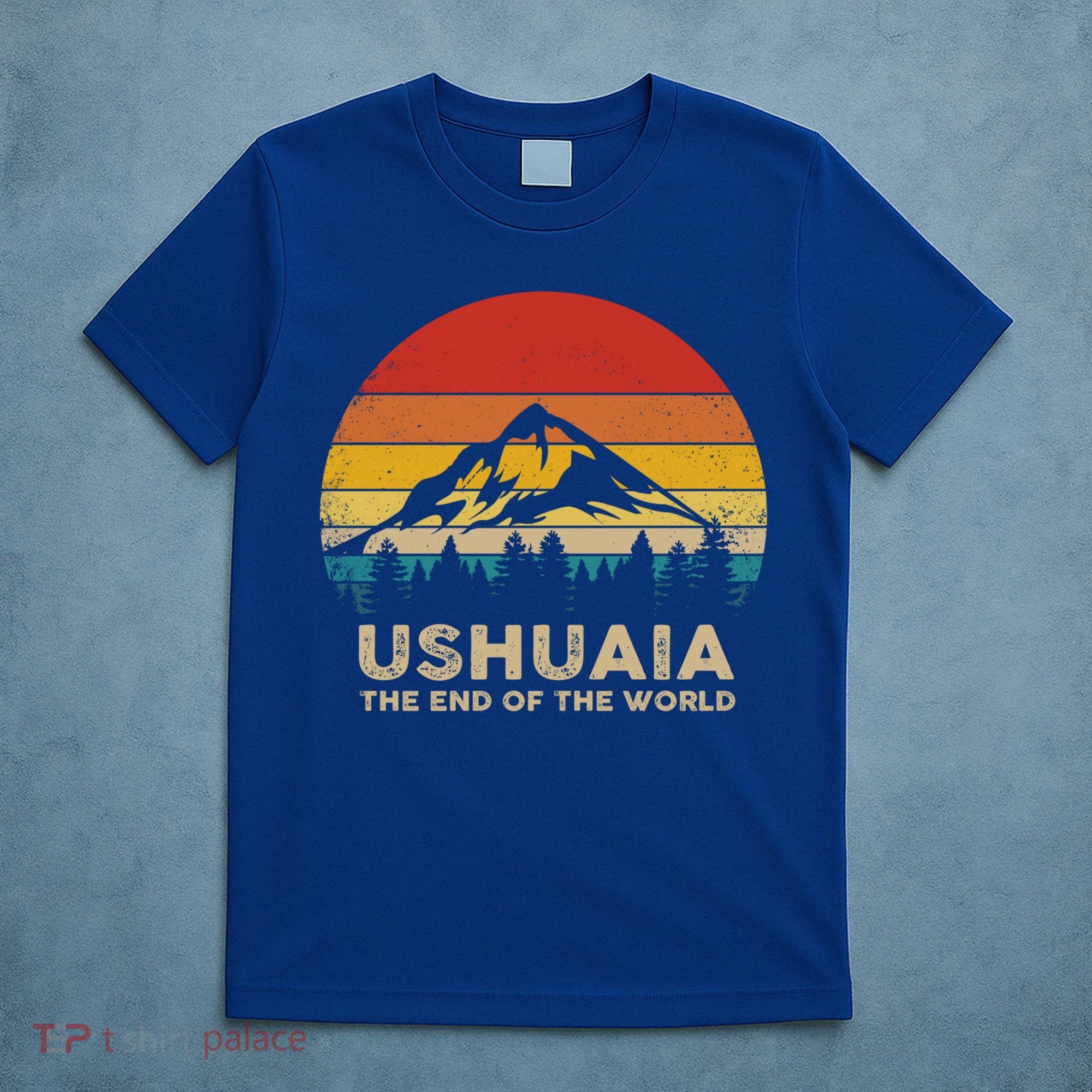Vintage Ushuaia Great Gift Argentina Souvenir Great Gift T-Shirt