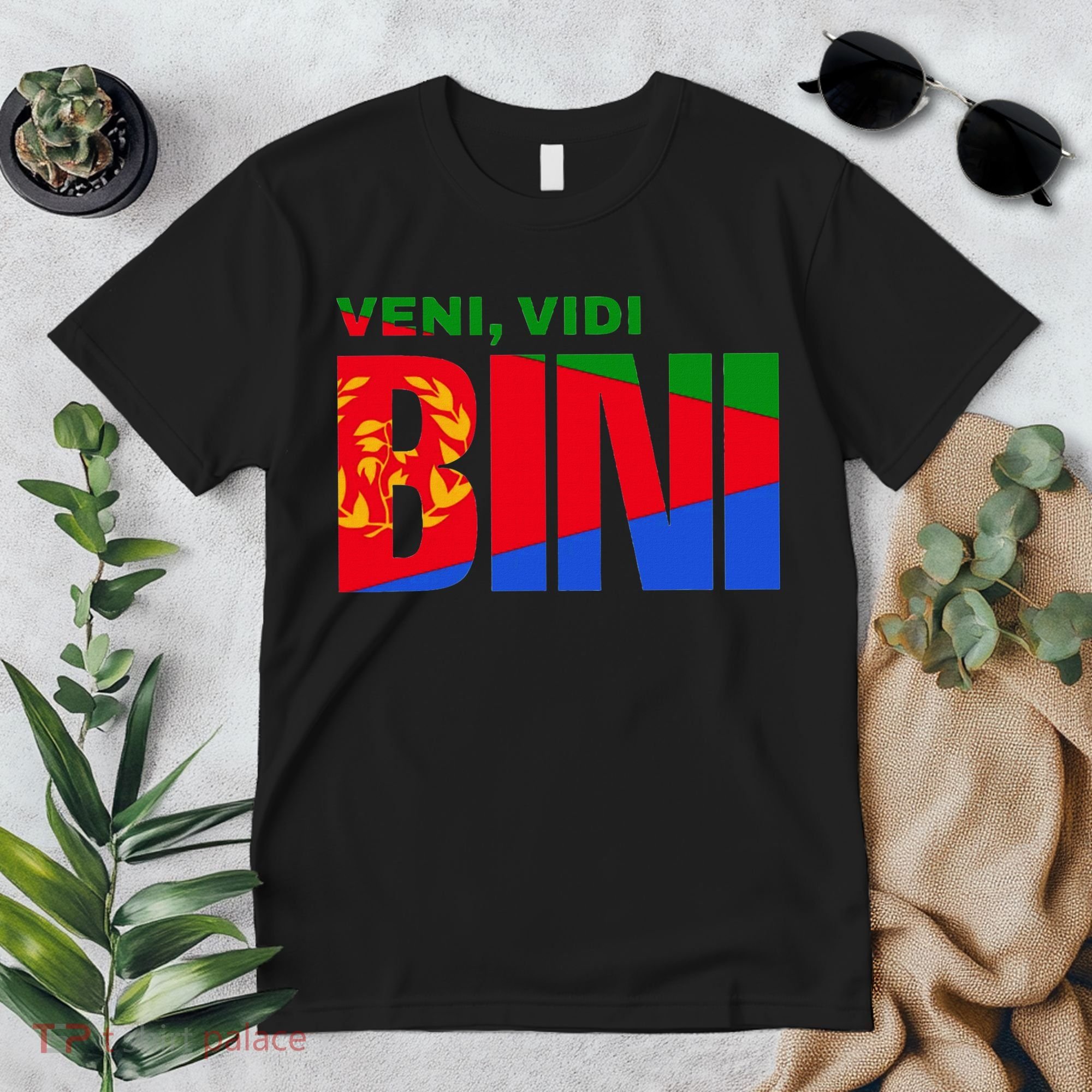 Vini Vidi Bini Eritrean Cyclist De France Premium T-Shirt