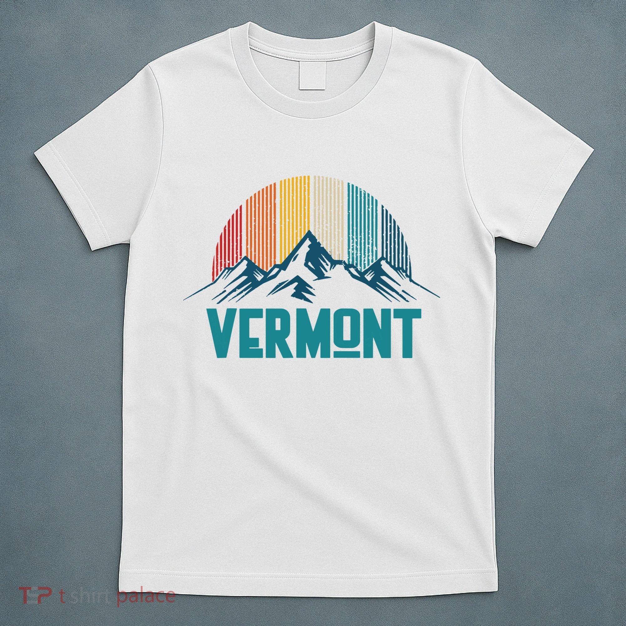 Vermont Vintage Mountains Nature Hiking Souvenir Gift T-Shirt