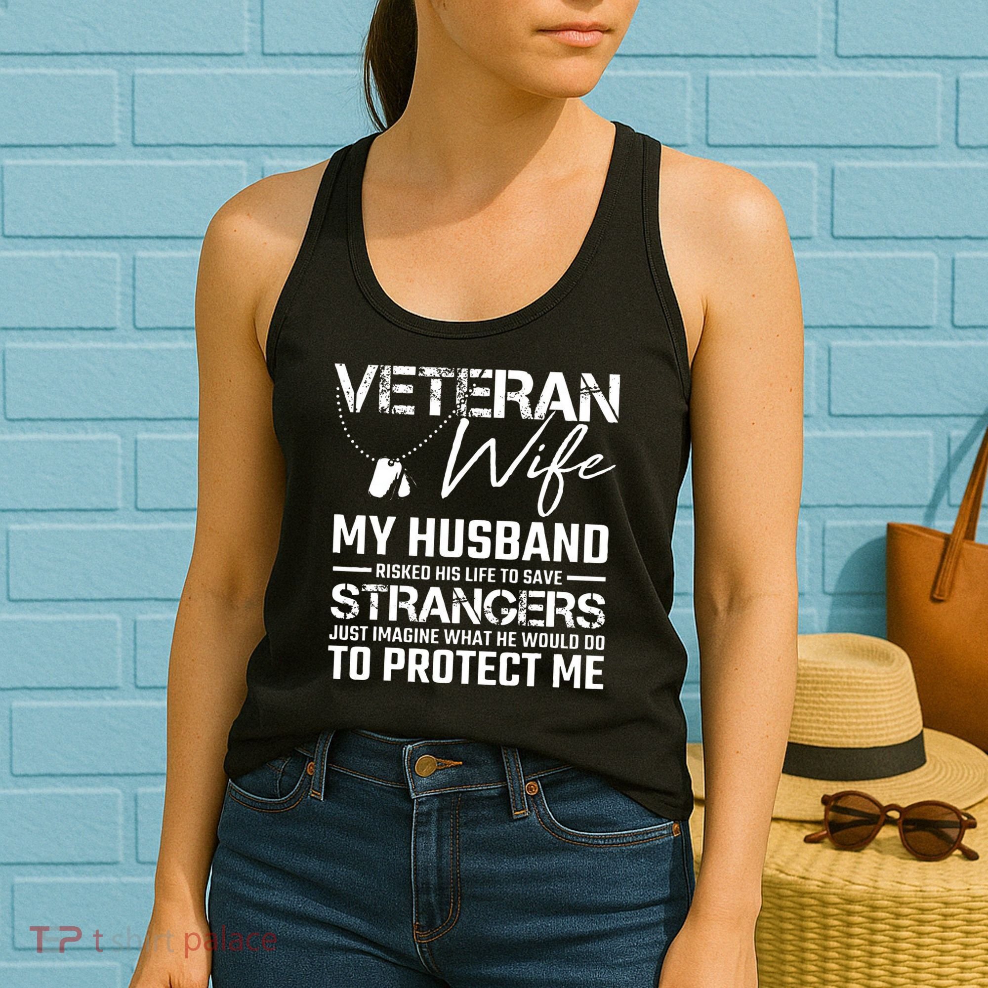 Veteran Wife Army Husband Soldier Saying Cool Military Gift Women's Tank Top