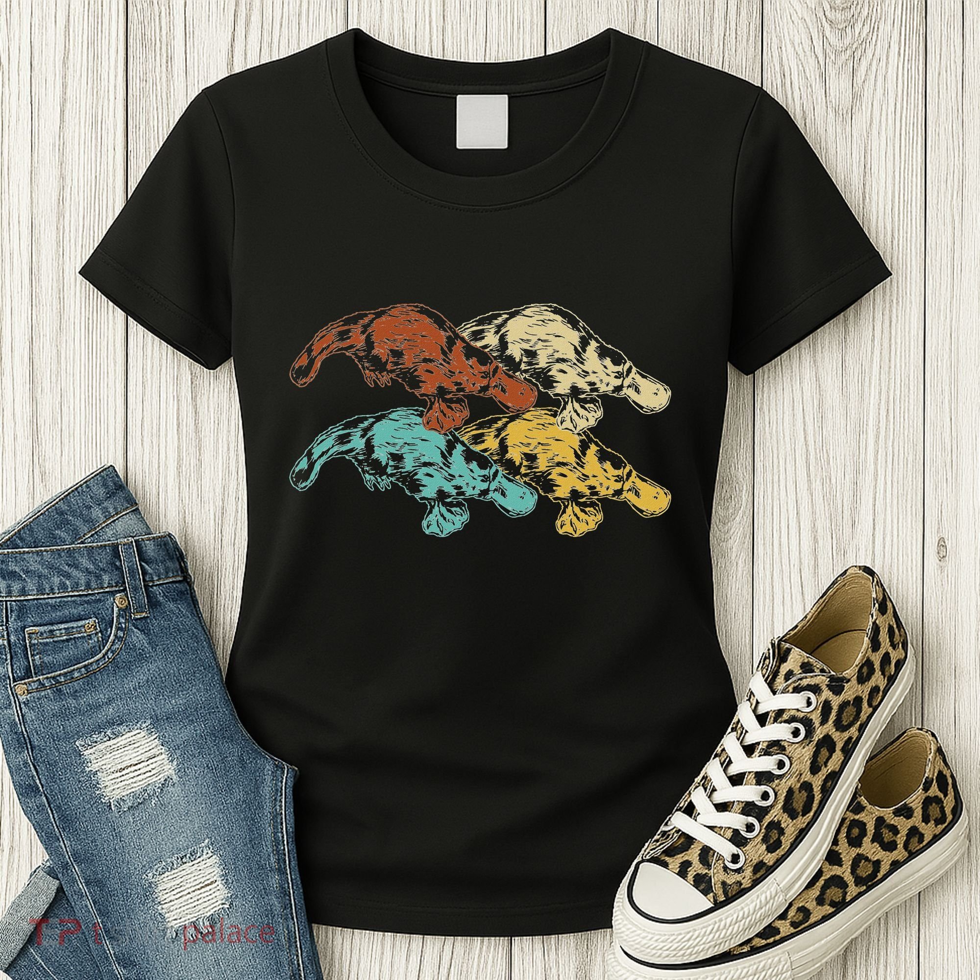 Wildlife Animal Australia Retro Platypus Women's T-Shirt