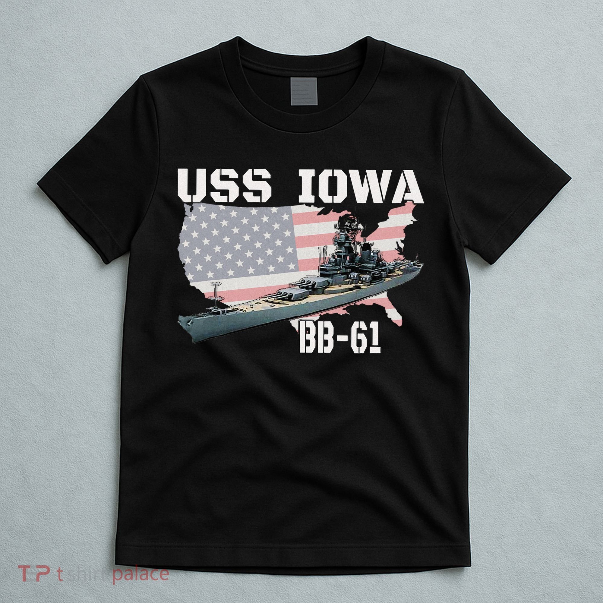 WW2 American Battleship USS Iowa Warship BB61 Veterans  T-Shirt