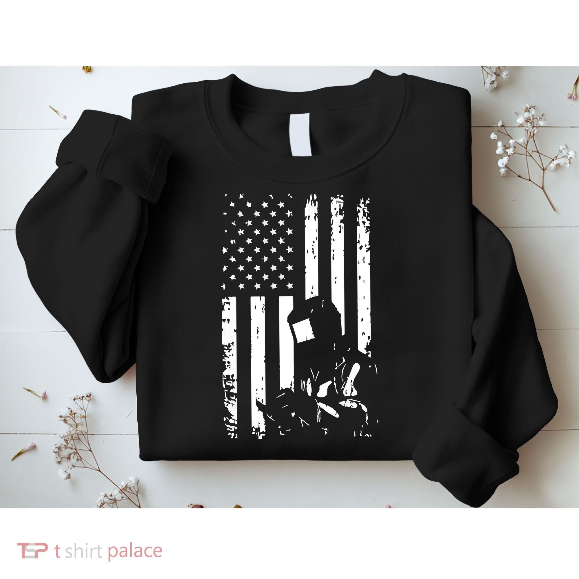 Welder American Flag Welding Gift Usa Distressed Helmet Sweatshirt