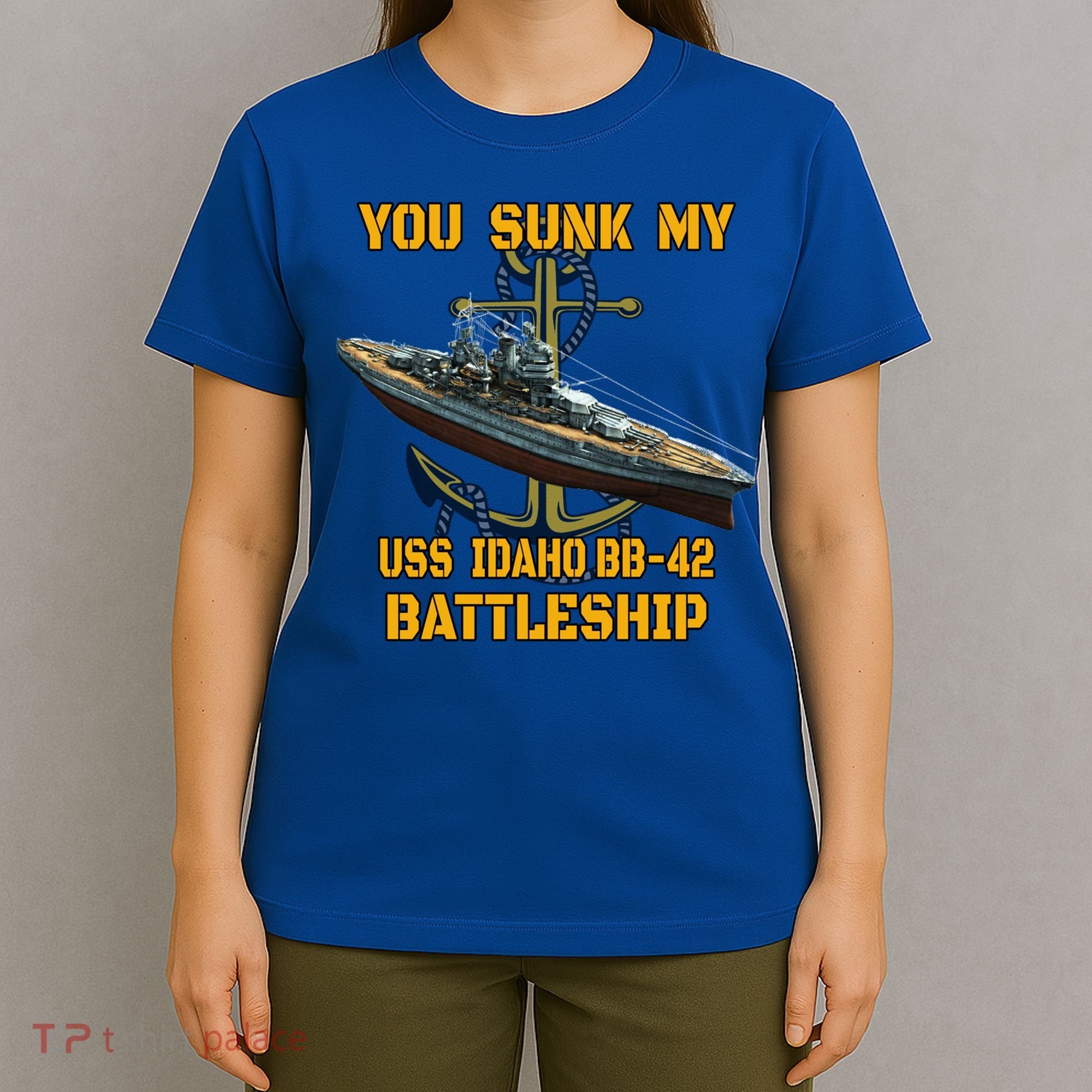 Ww2 American Warship Uss Idaho Bbgift42 Battleship Veterans Day Gift T-Shirt