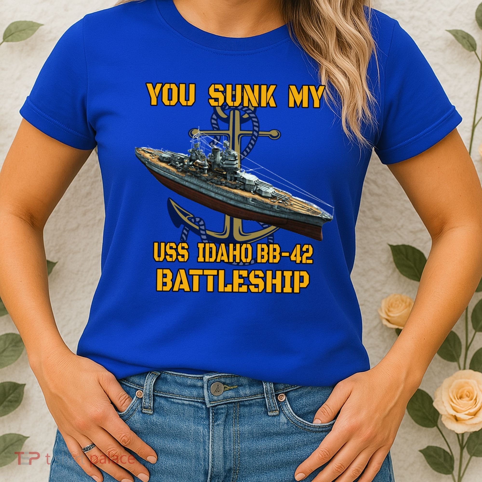 Ww2 American Warship Uss Idaho Bbgift42 Battleship Veterans Day Gift Women's T-Shirt