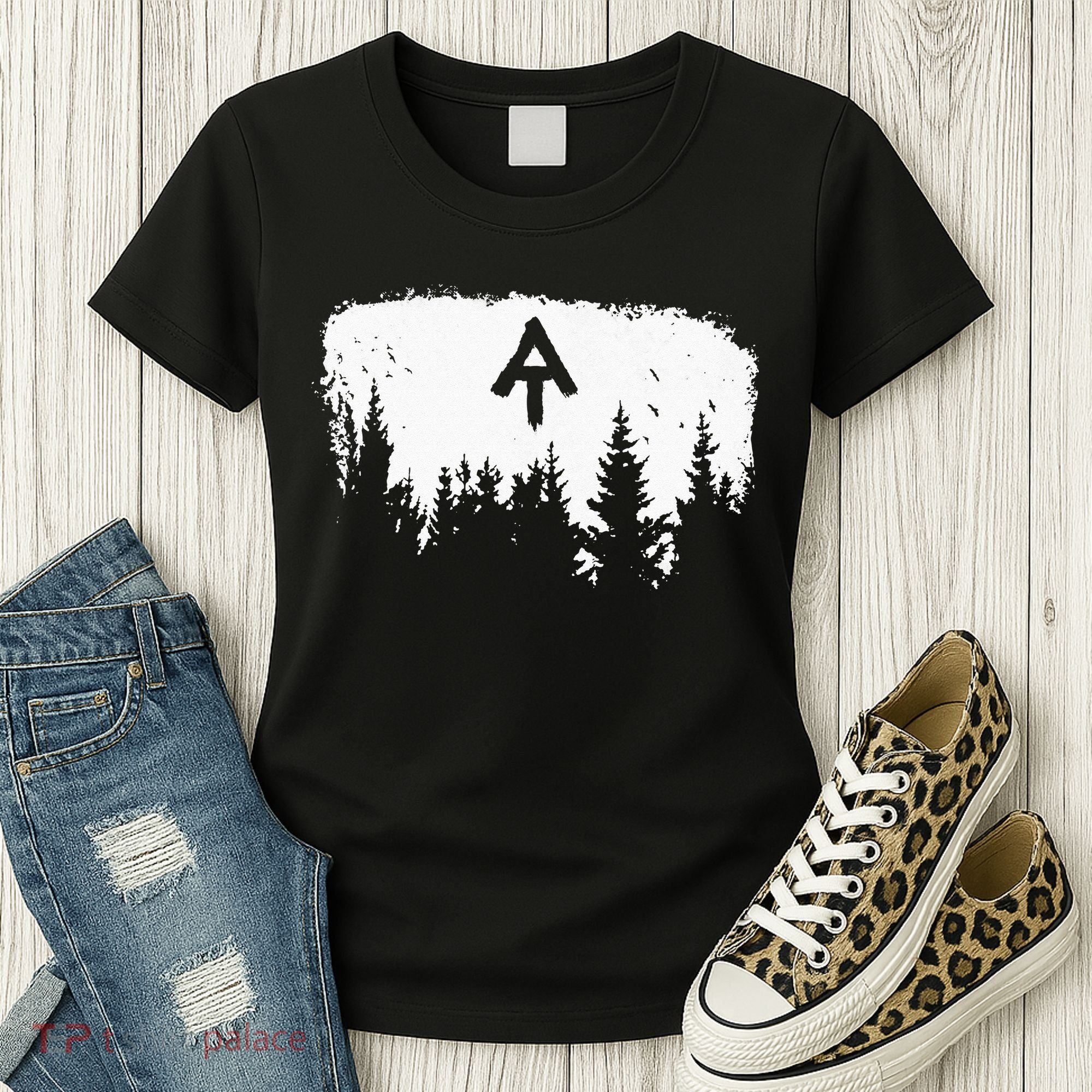 White Blaze Appalachian AT Trail Minimalist Pine Tree Hike Women's T-Shirt