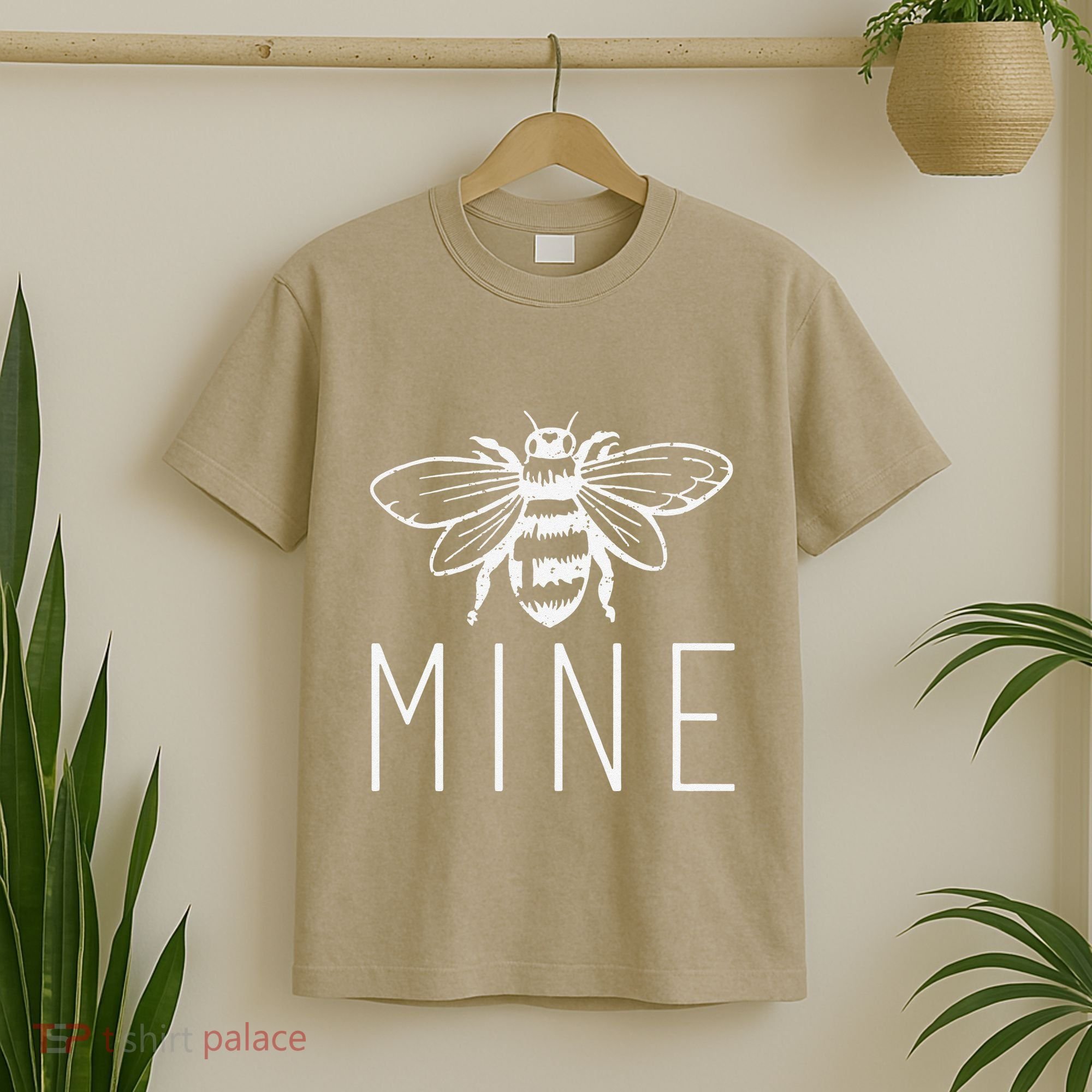 Women's BEE MINE Bumblebee Cute Retro Valentine's Day T-Shirt