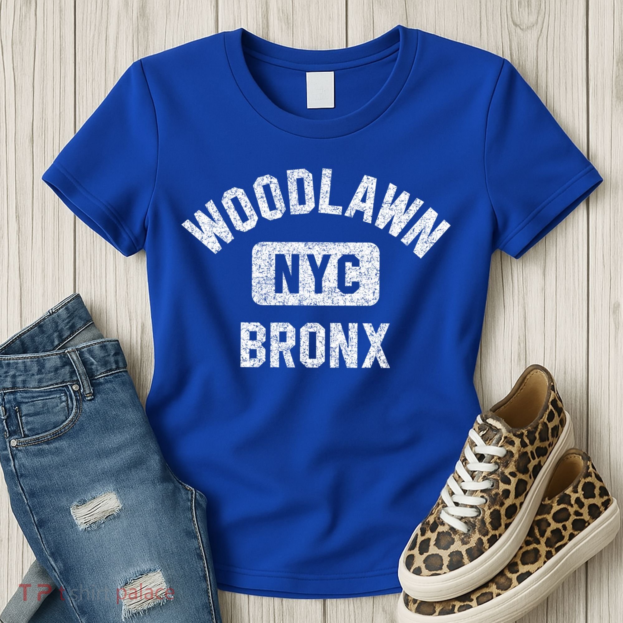 Woodlawn Bronx Nyc Gym Style Distressed White Print Gift Women's T-Shirt