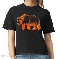 Walking Bear Silhouette Downtown Chicago City Skyline Gift Comfort Colors Boxy T-Shirt thumb 0