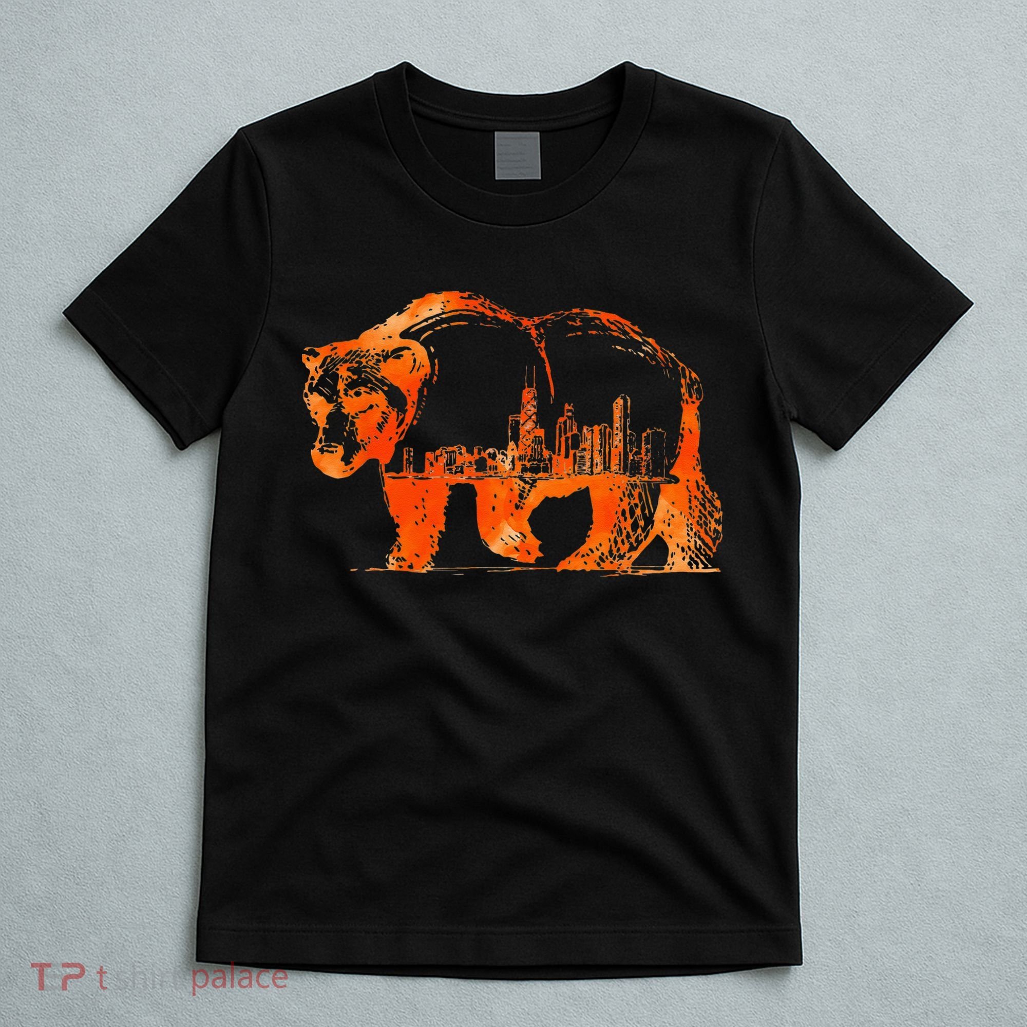 Walking Bear Silhouette Downtown Chicago City Skyline Gift T-Shirt