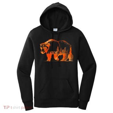 Walking Bear Silhouette Downtown Chicago City Skyline Gift Women's Hoodie