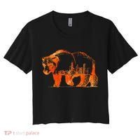 Walking Bear Silhouette Downtown Chicago City Skyline Gift Women's Crop Top Tee thumb 0