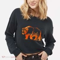 Walking Bear Silhouette Downtown Chicago City Skyline Gift Cropped Pullover Crew thumb 2