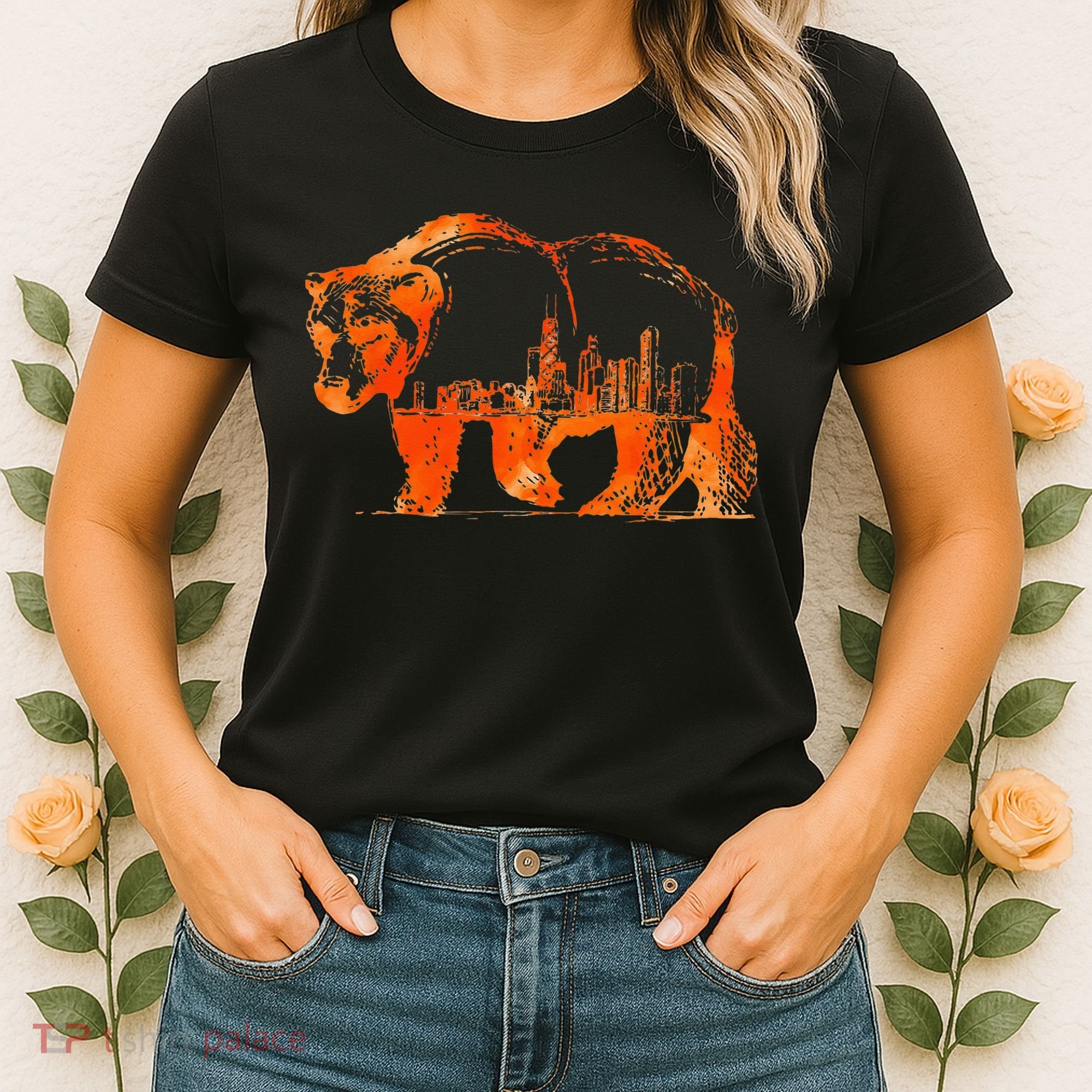 Walking Bear Silhouette Downtown Chicago City Skyline Gift Women's T-Shirt