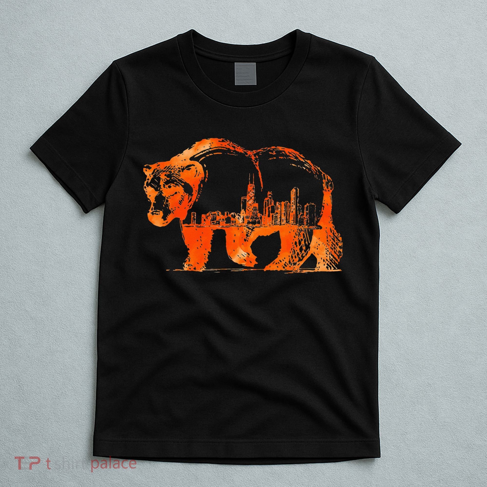 Walking Bear Silhouette Downtown Chicago City Skyline Gift T-Shirt