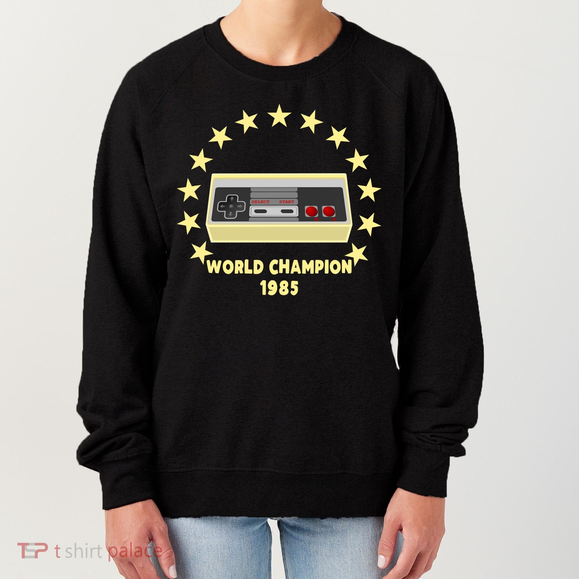 World Champion 1985 Retro Gaming Controller Gift Women's Sweatshirt