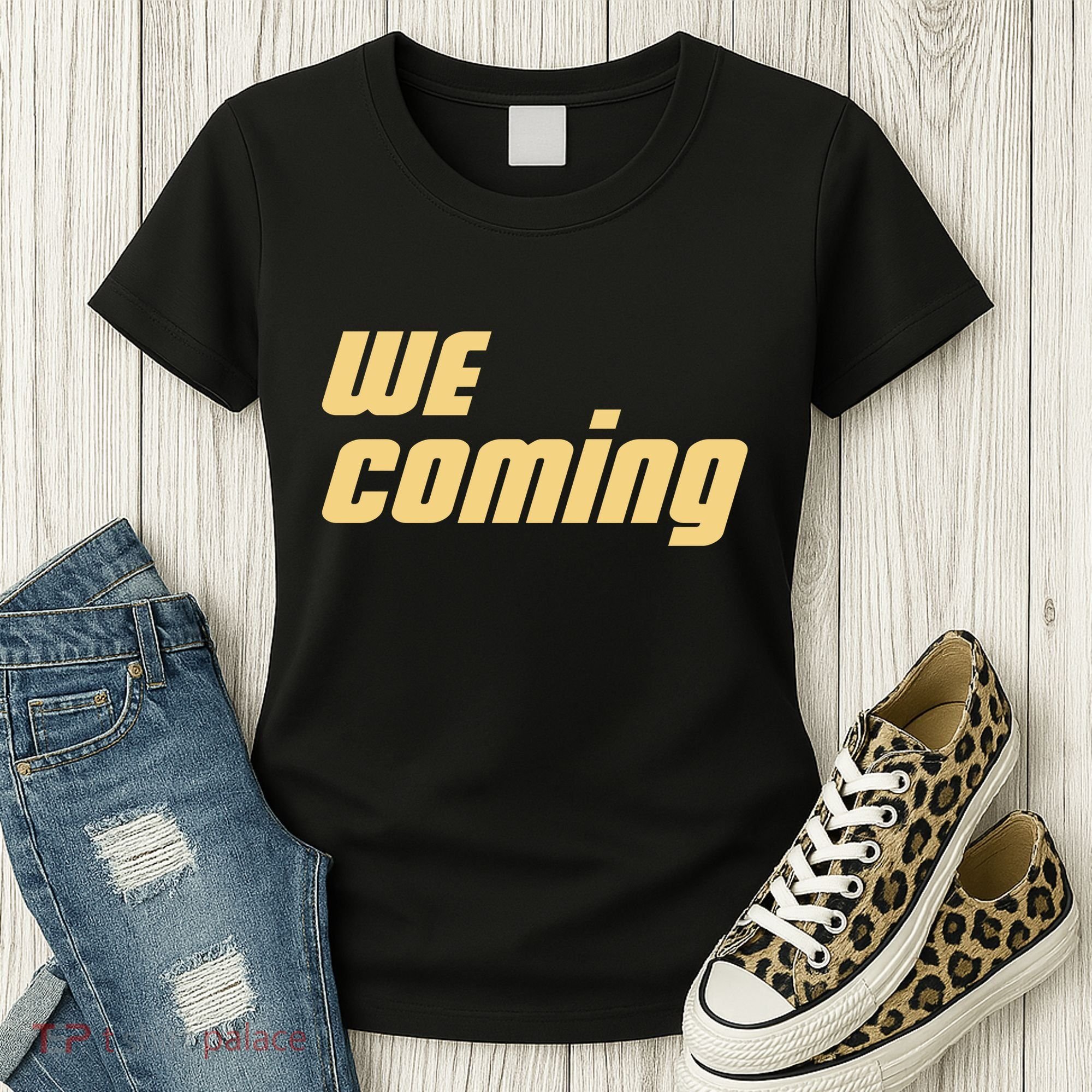 We Coming Buffaloes Football Women's T-Shirt