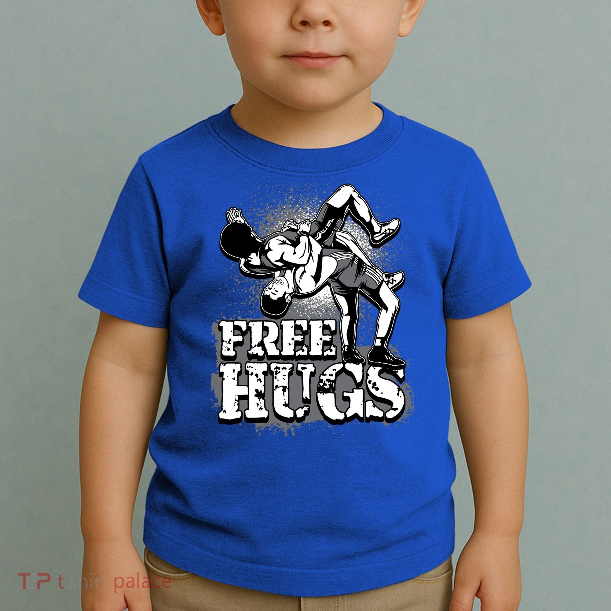 Wrestling Cool Gift Free Hugs Cool Gift Gift Toddler T-Shirt
