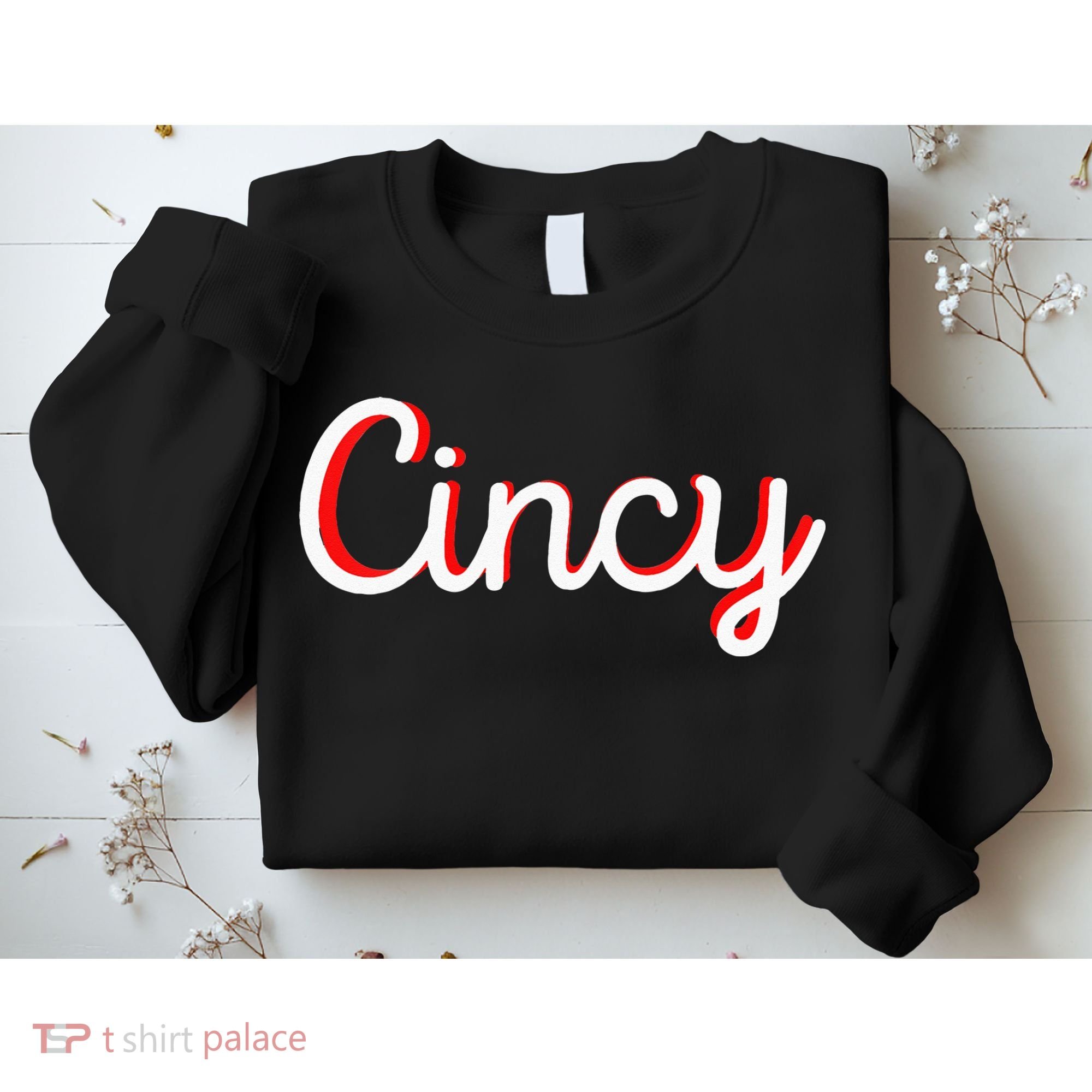 Womens Cincinnati Ohio Classic Red Script Cincy City Vacation Gift Sweatshirt