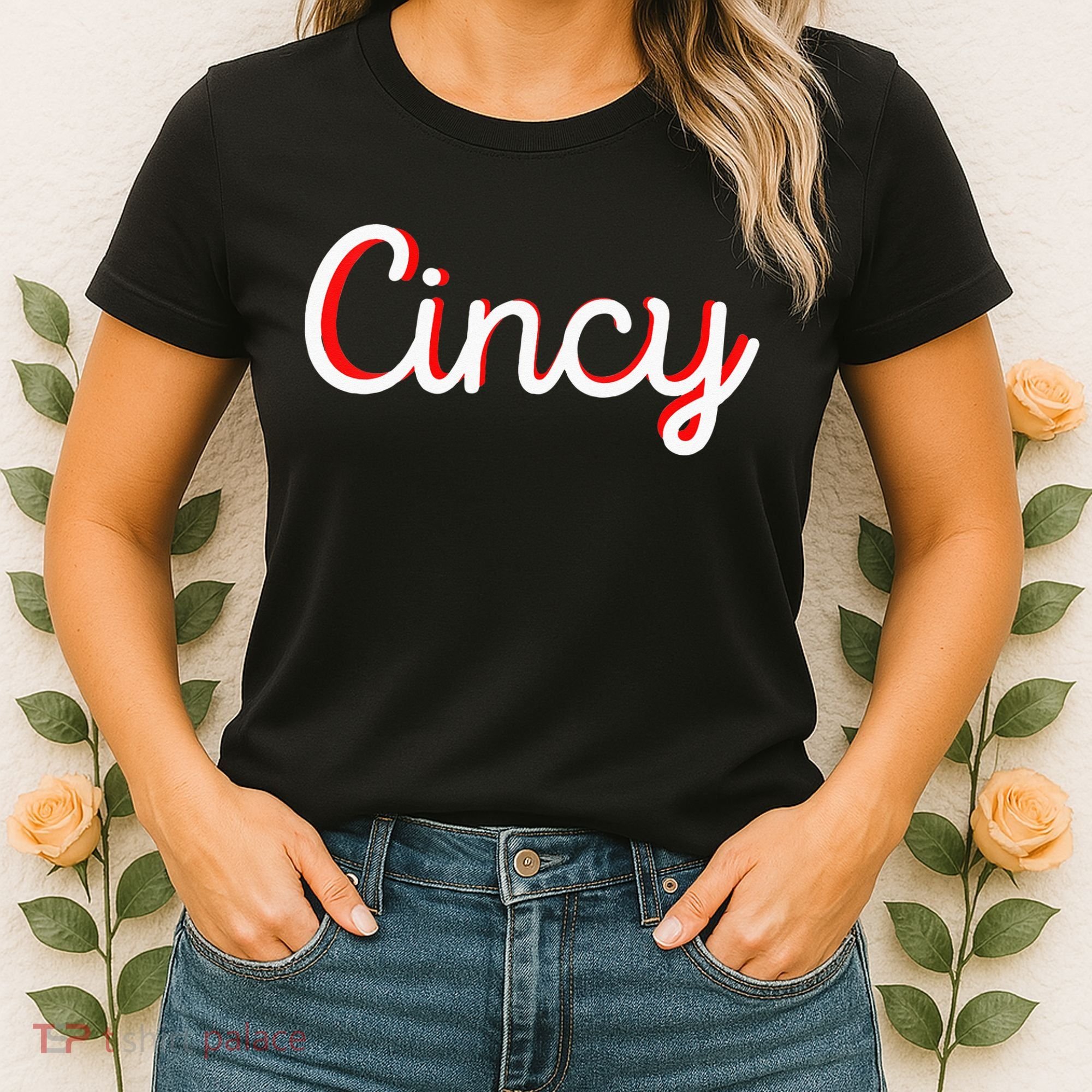 Womens Cincinnati Ohio Classic Red Script Cincy City Vacation Gift Women's T-Shirt