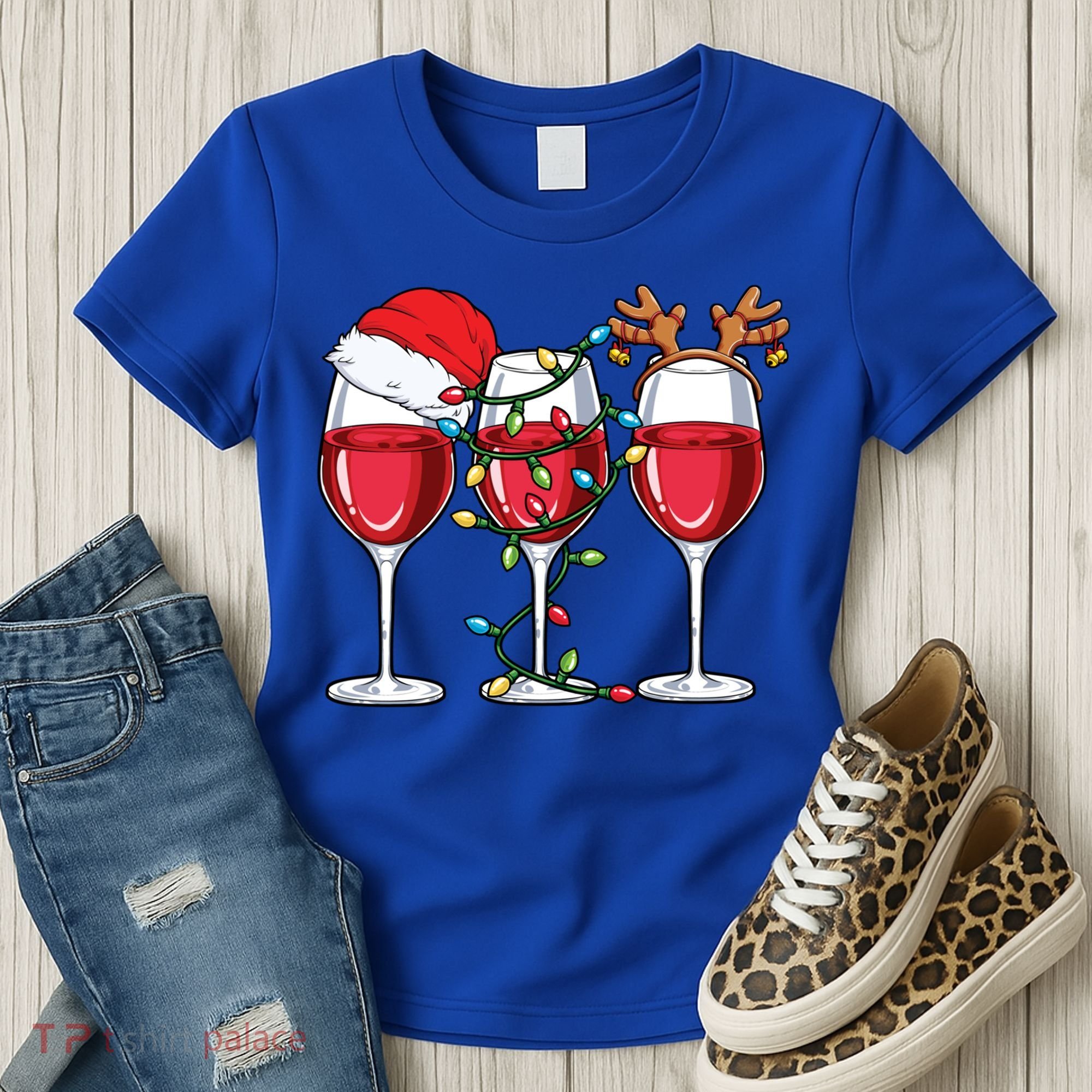 Wine Christmas Santa Hat Xmas Lights Reindeer Antlers Meaningful Gift Women's T-Shirt