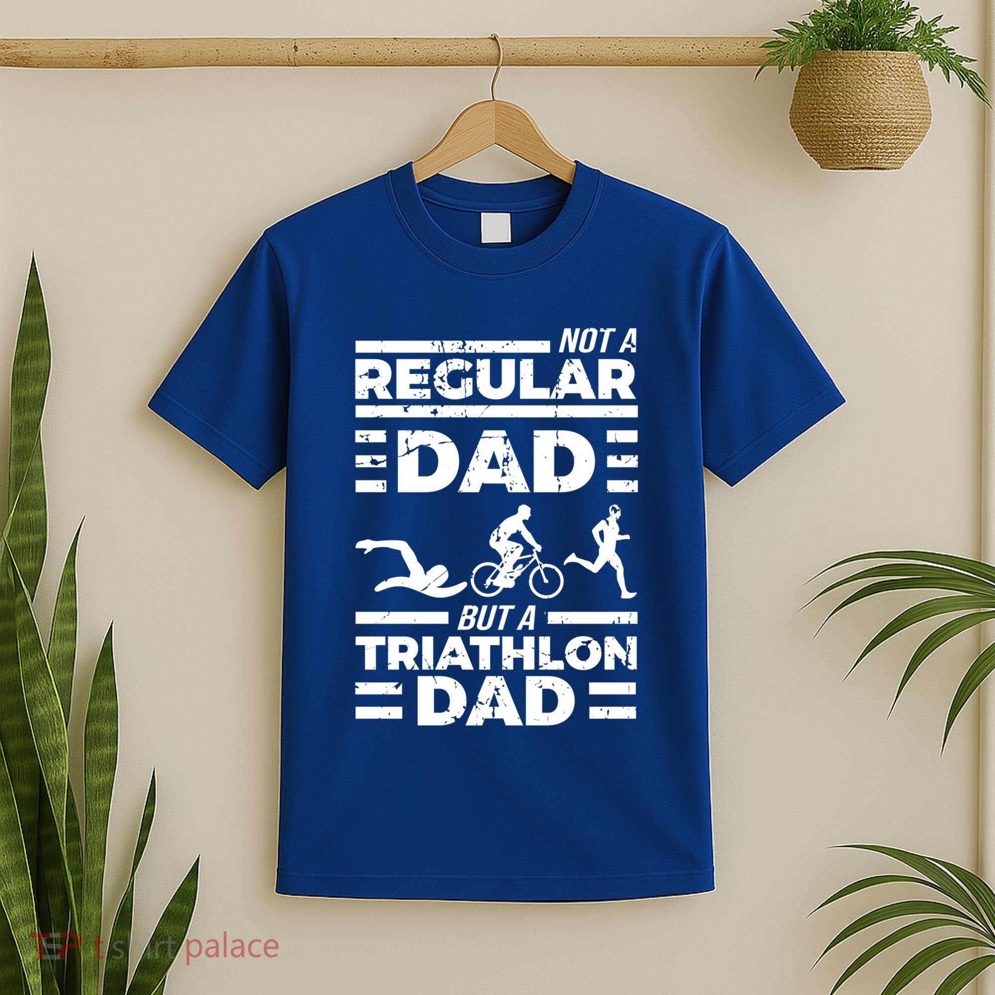World Coolest Triathlon Dad For Triathlete Daddy Gift T-Shirt