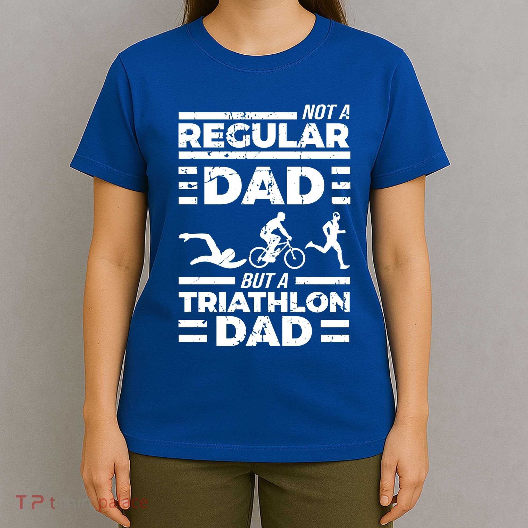 World Coolest Triathlon Dad For Triathlete Daddy Gift T-Shirt