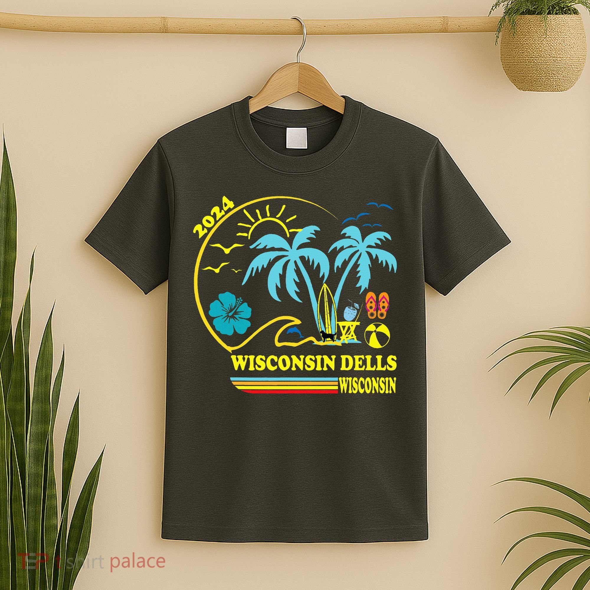 Wisconsin Dells 2024 Family Trip Friends Group Vacation T-Shirt