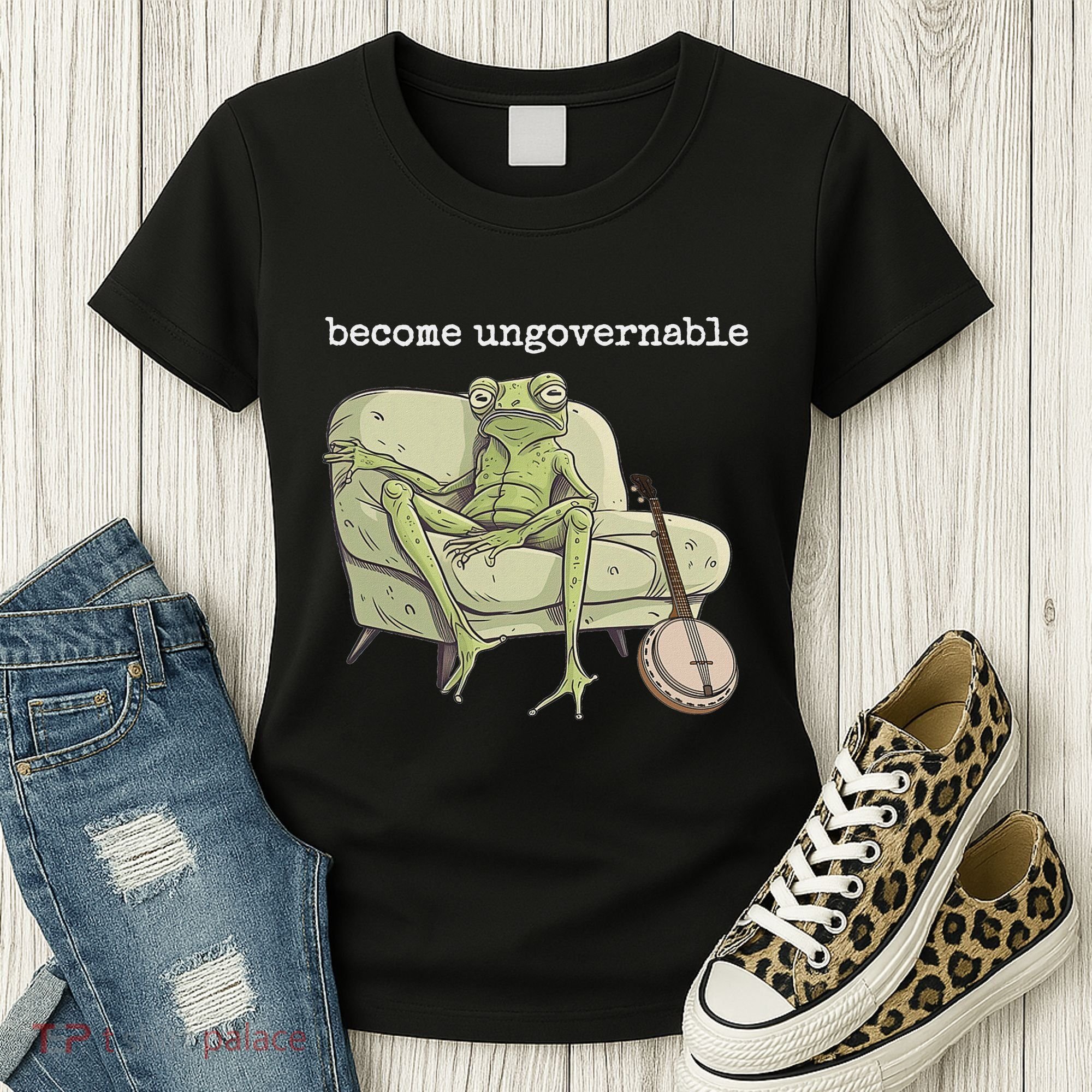 Weird Frog Meme Stupid Cursed Toad Become Ungovernable Women's T-Shirt