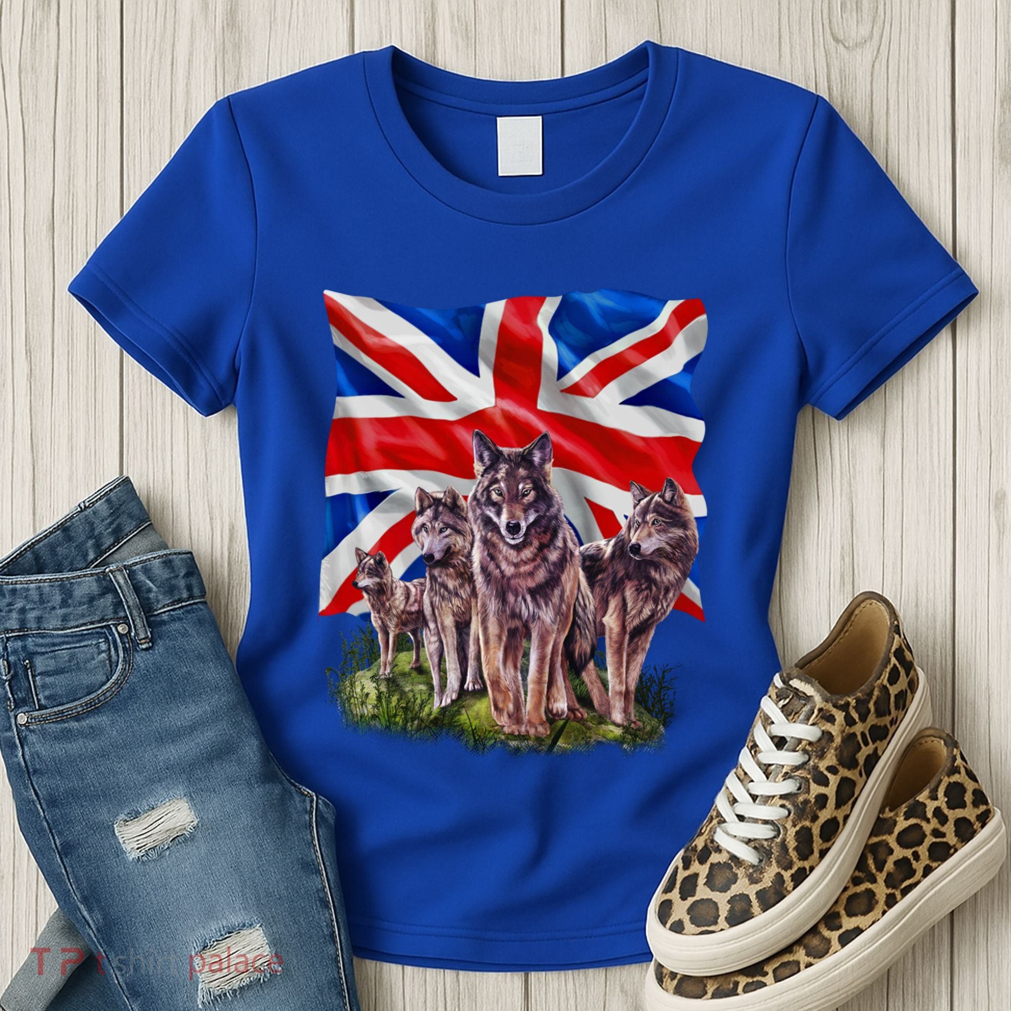 Wolf Family With Union Jack Flag Gift Women's T-Shirt