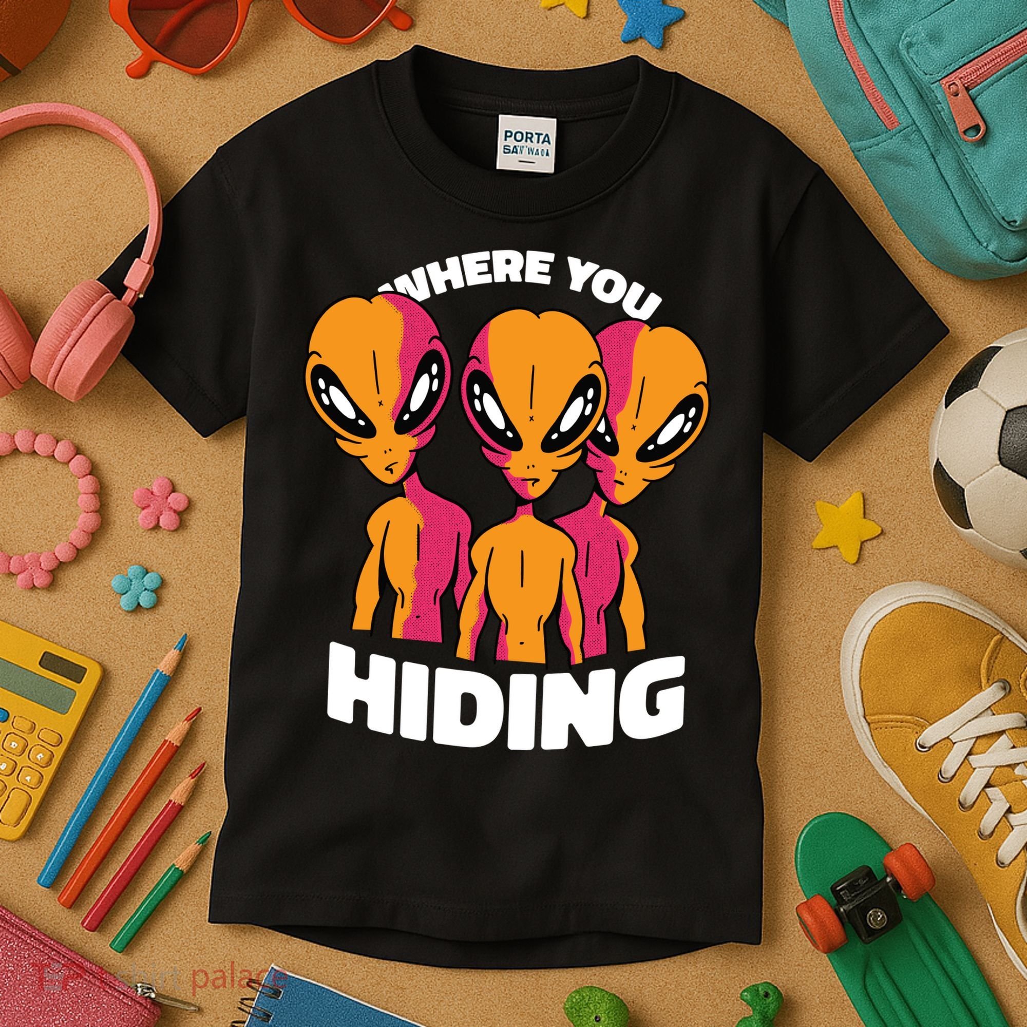 Where You Hiding Creepy Aliens Kids T-Shirt