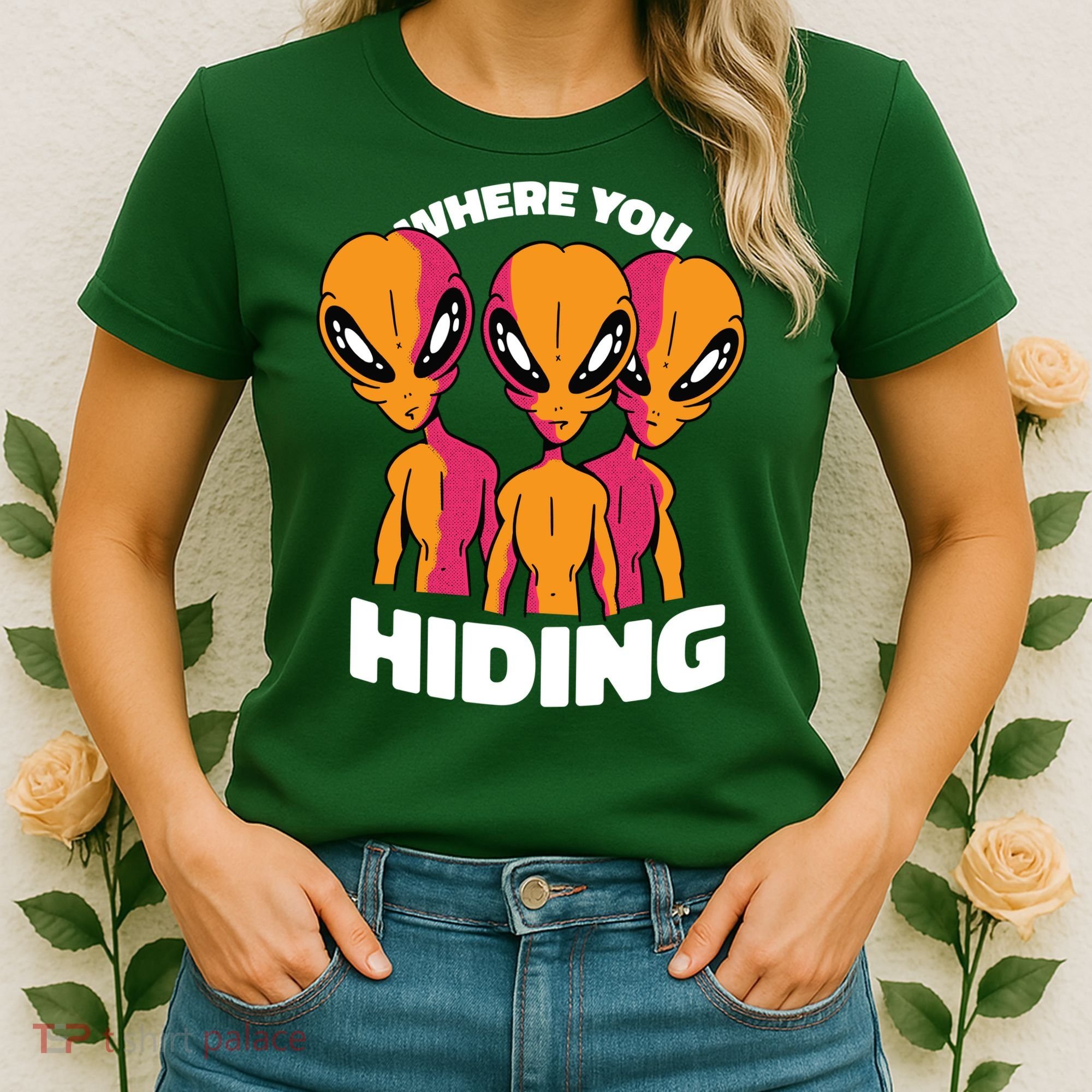 Where You Hiding Creepy Aliens Women's T-Shirt