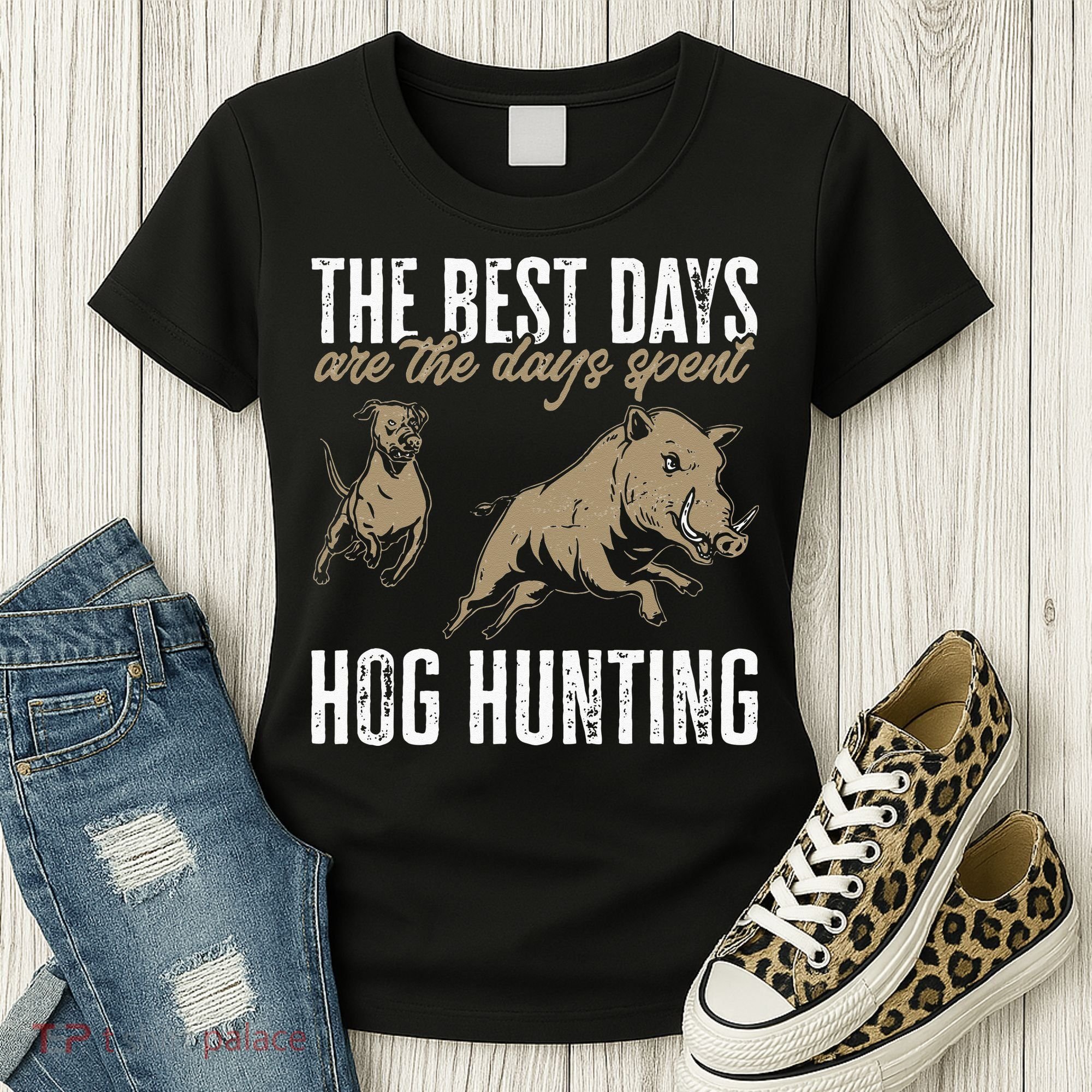Wild Hog Hunting Dog Boar Hunting Women's T-Shirt