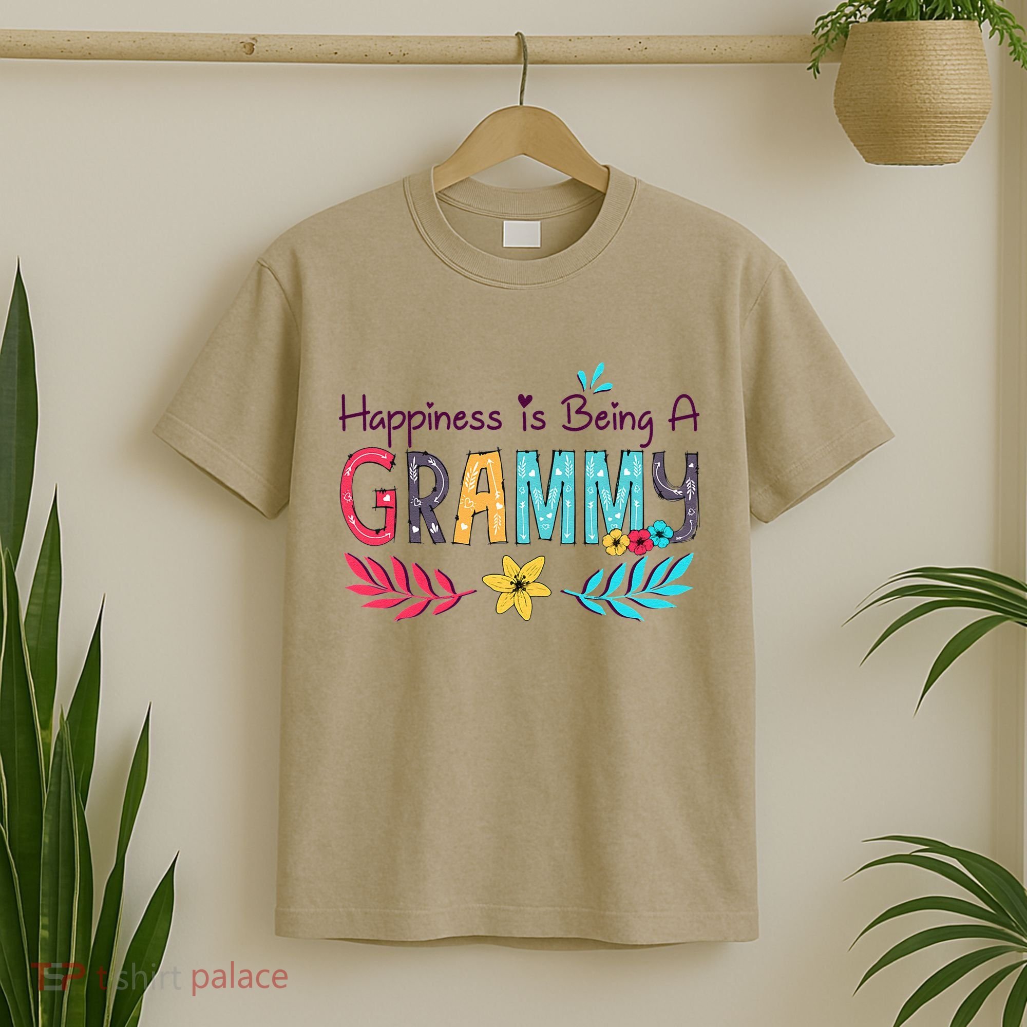 Womens Happiness Is Being A Grammy Floral Decoration Grandma T-Shirt