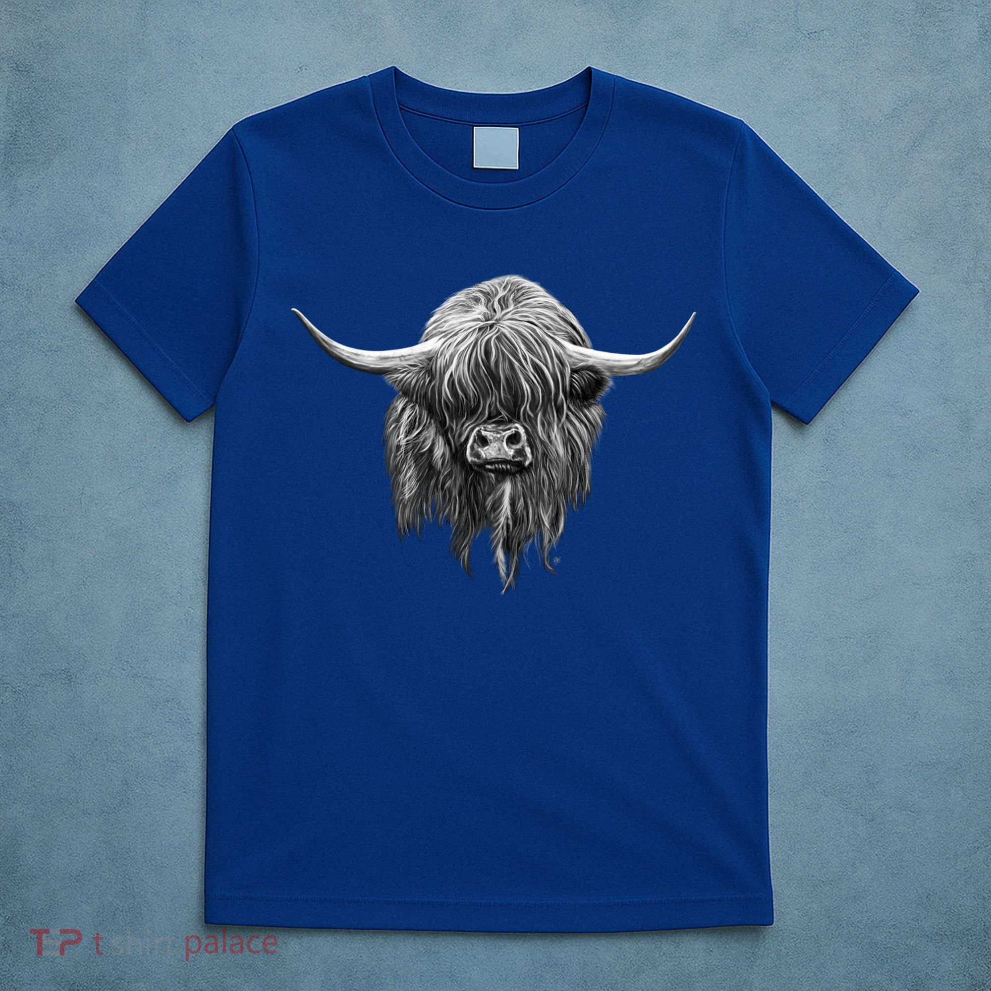 Wee Hamish The Scottish Highland Cow Cool Gift T-Shirt