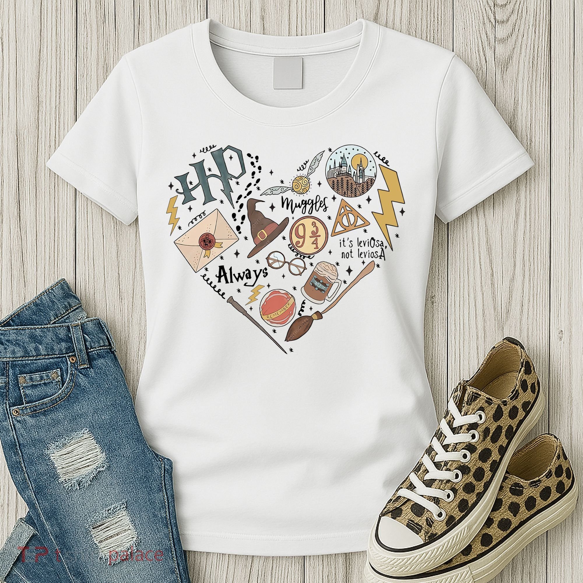 Witch Heart Wizard Lover Magical Trending Gift Idea Women's T-Shirt