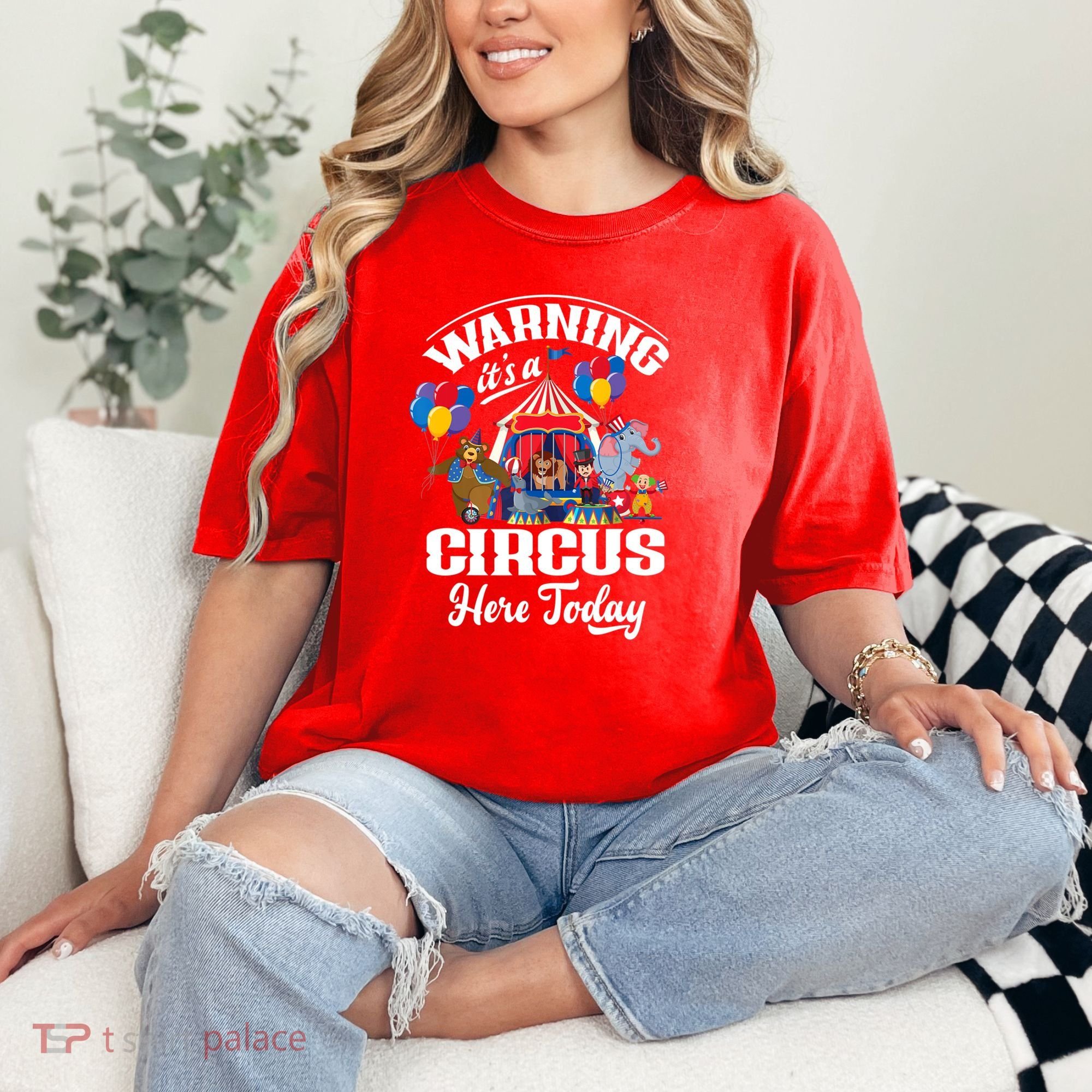 Warning It'S A Circus Here Today Carnival Birthday Party Comfort Colors T-Shirt