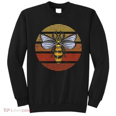 Wasp Insect Bird Lover Gift Vintage Retro Wasp Sweatshirt