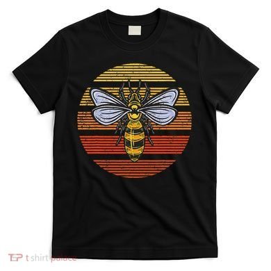 Wasp Insect Bird Lover Gift Vintage Retro Wasp T-Shirt