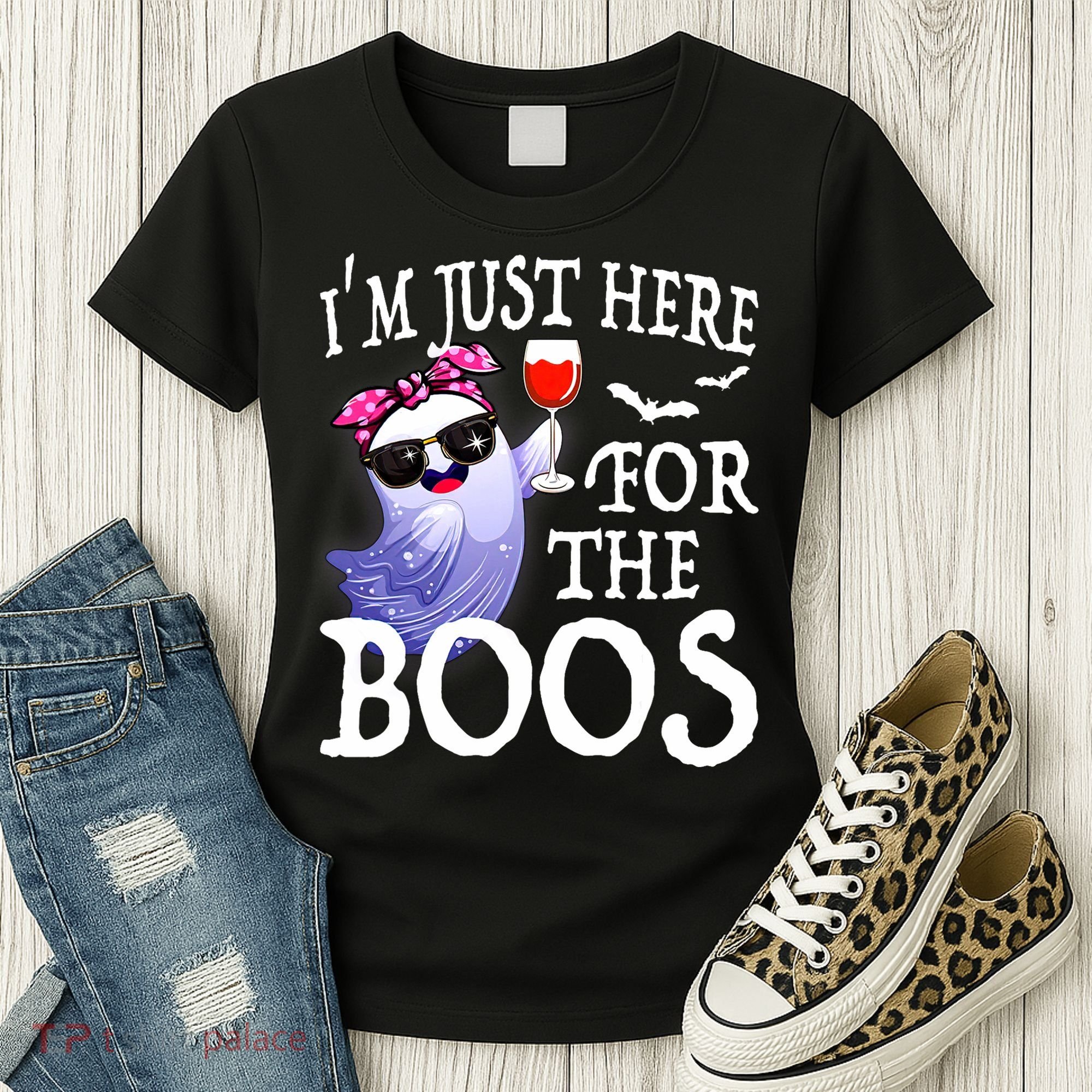 Women Im Just Here For The Boos Cute Halloween Ghost Wine Women's T-Shirt